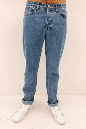 Comfortable Fit Look A 90s Relaxed Jean Death Disco