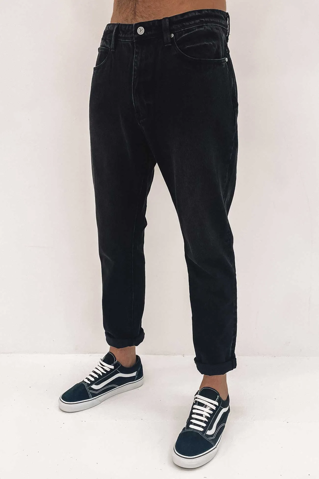 LowProfileTopstitching Sporty Layer A Straight Jean Nu Wave Black