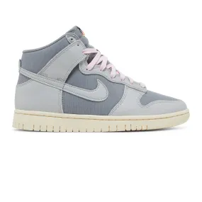 Luxe cushioning Nike Dunk High Prm 'Certified Fresh Grey Fog' (2022)