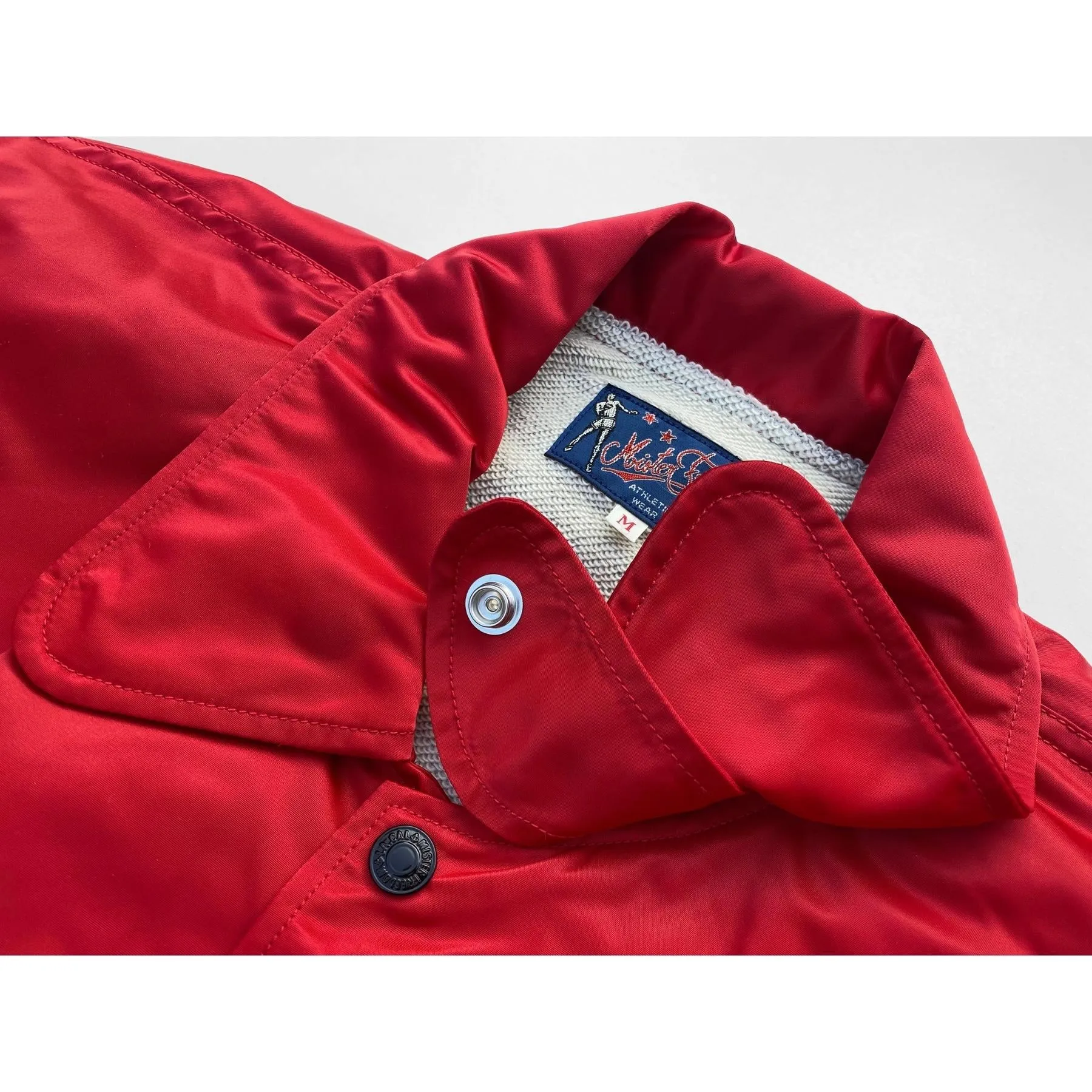 The Tackle King - Red Odor Resistant