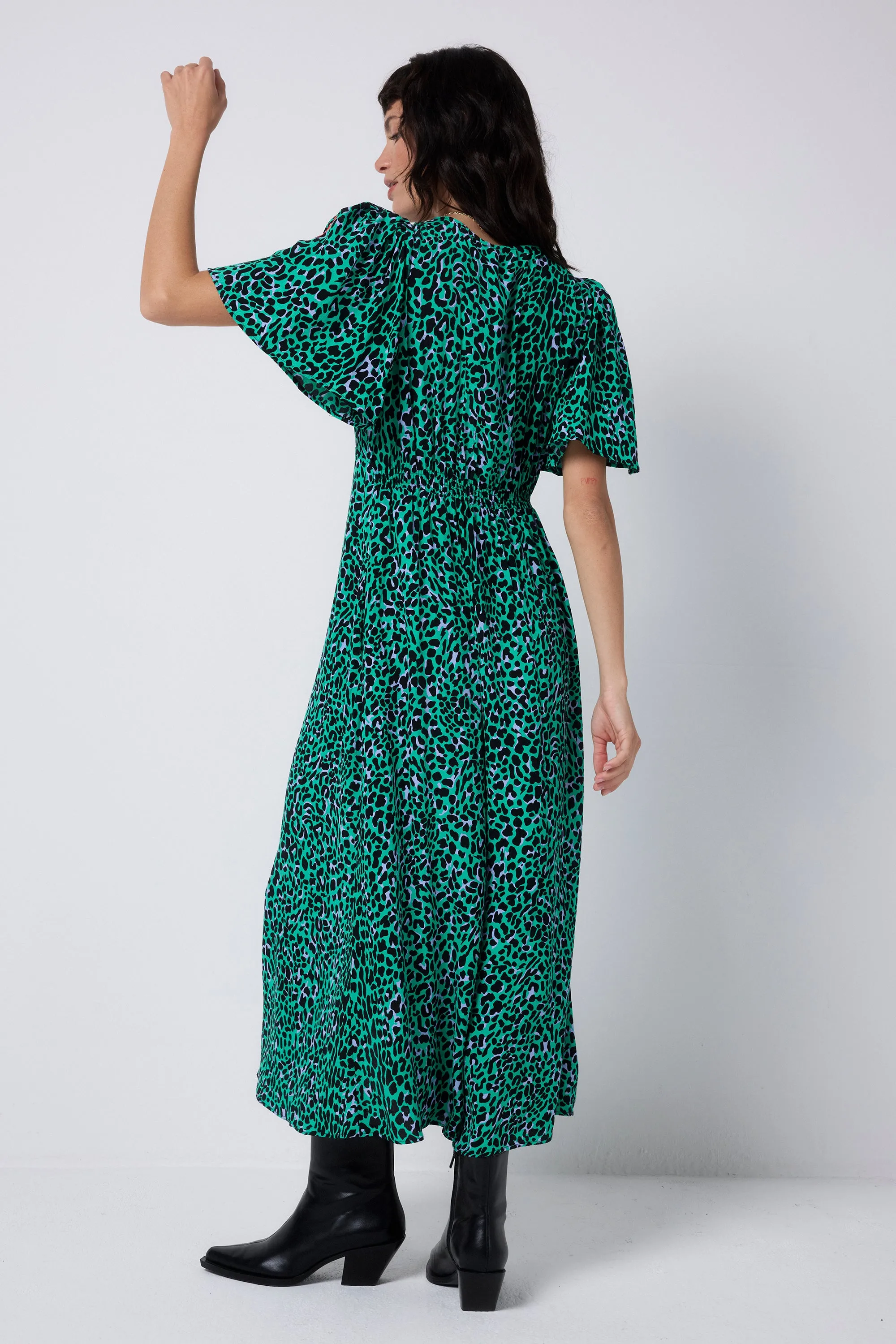 Daily Favorite Ready Glow Green with Black Leopard Angel Sleeve Midi Tea Dress