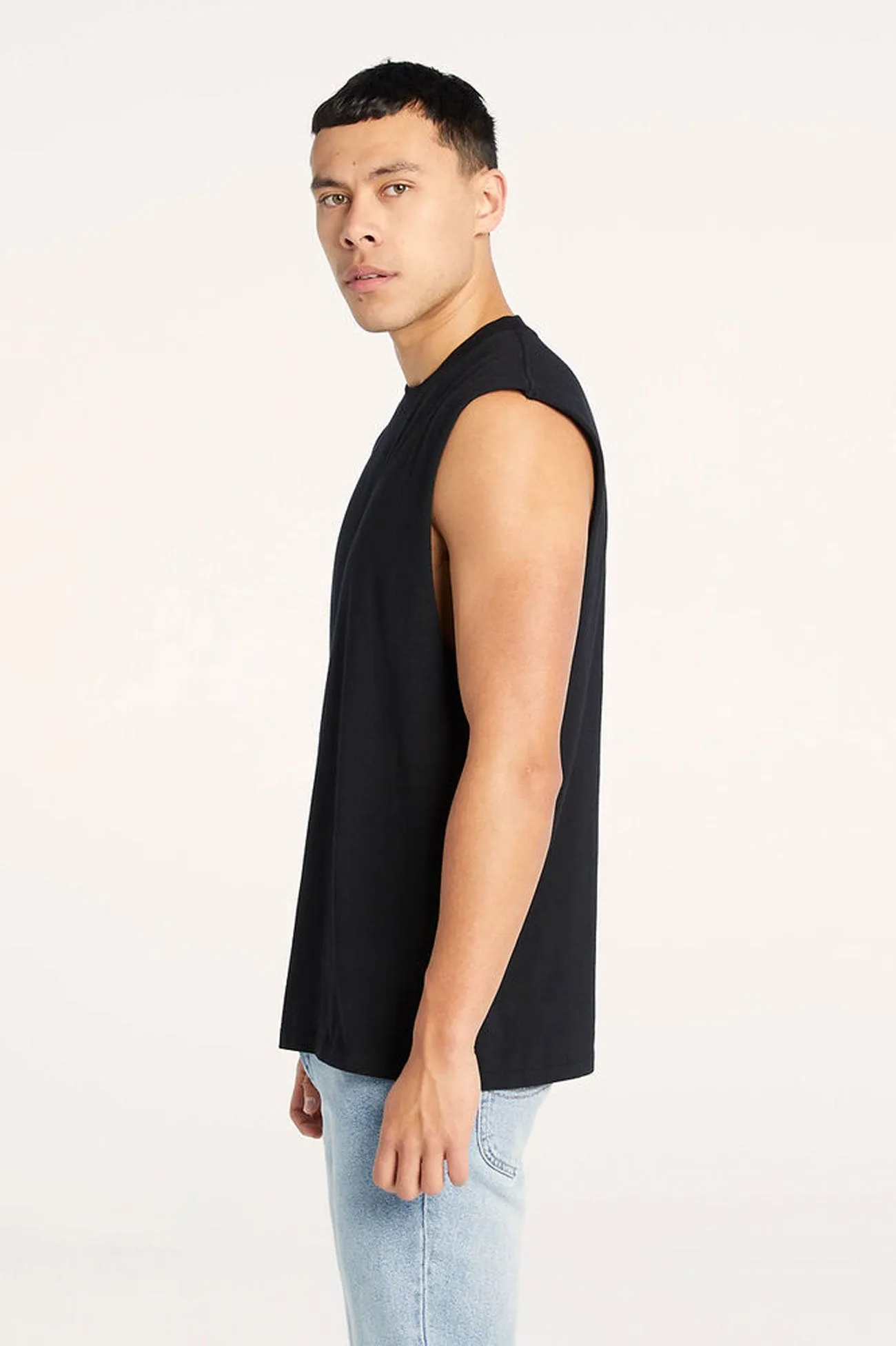 Altos Muscle Black Sustainable Material Blend SmoothZipper