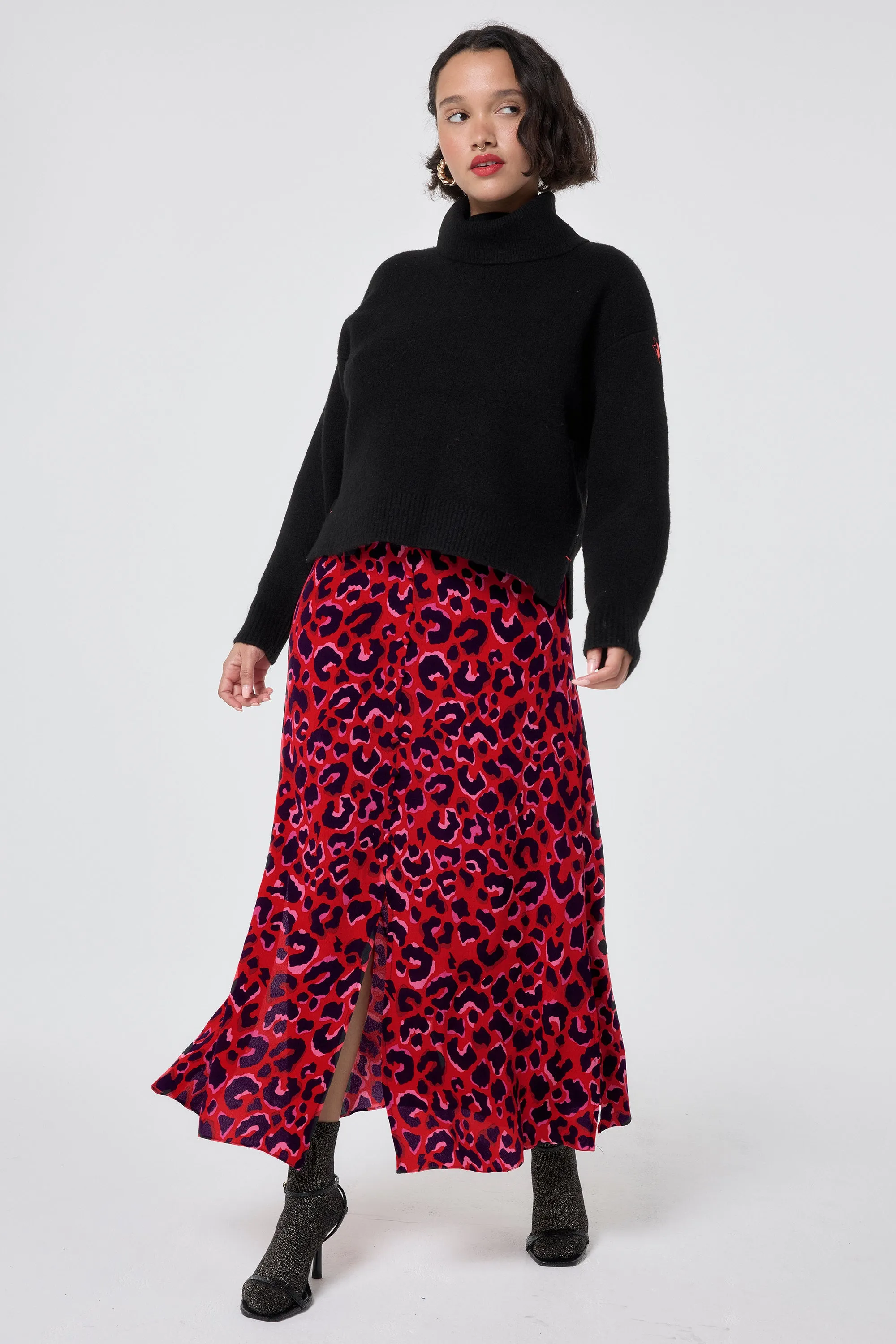 Flexible Comfort Modern Tones Red with Pink and Black Pop Leopard Button Through Skirt