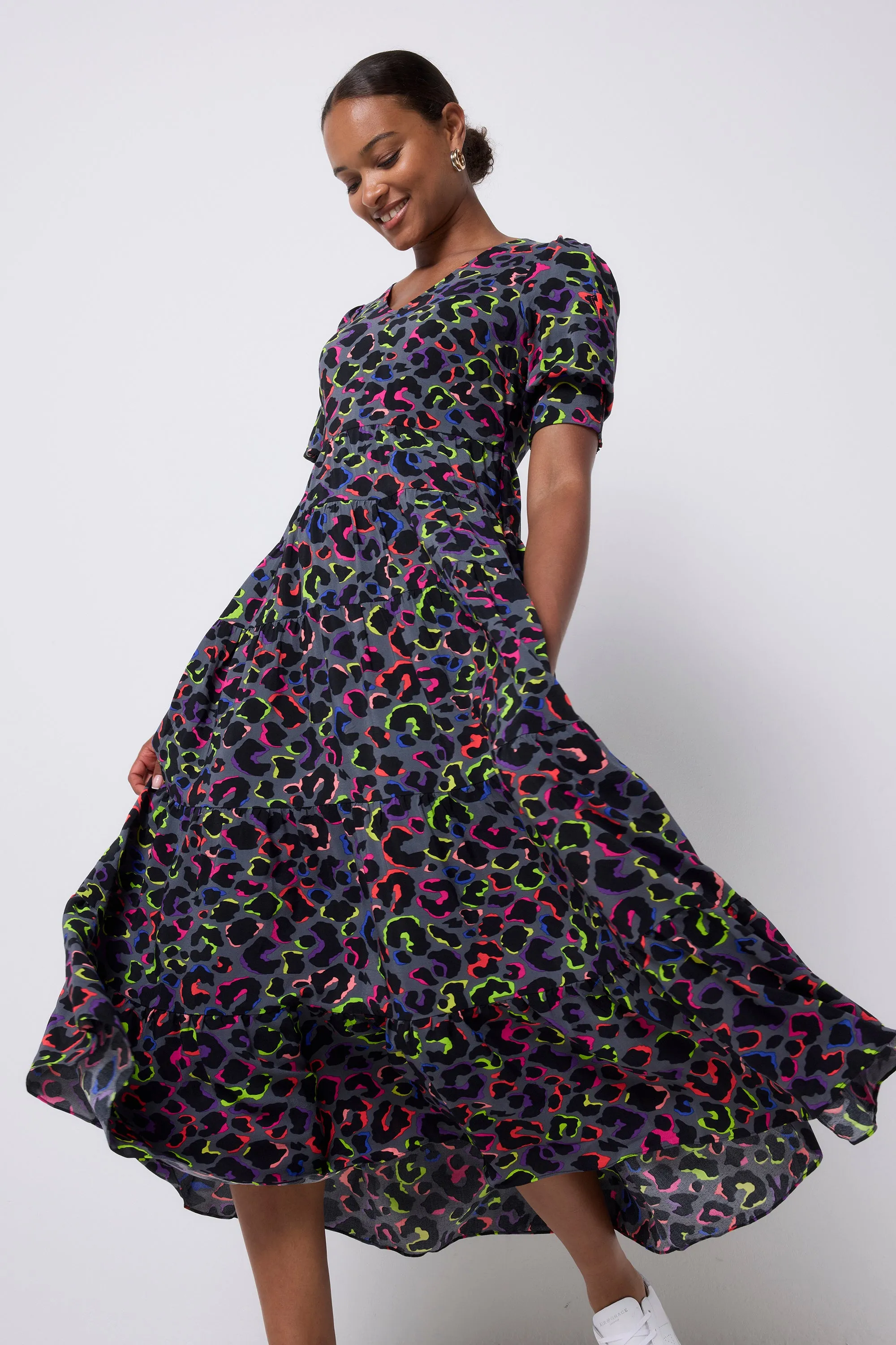 Grey with Rainbow Shadow Leopard Maxi Dress Layer Base Contrast-Panel