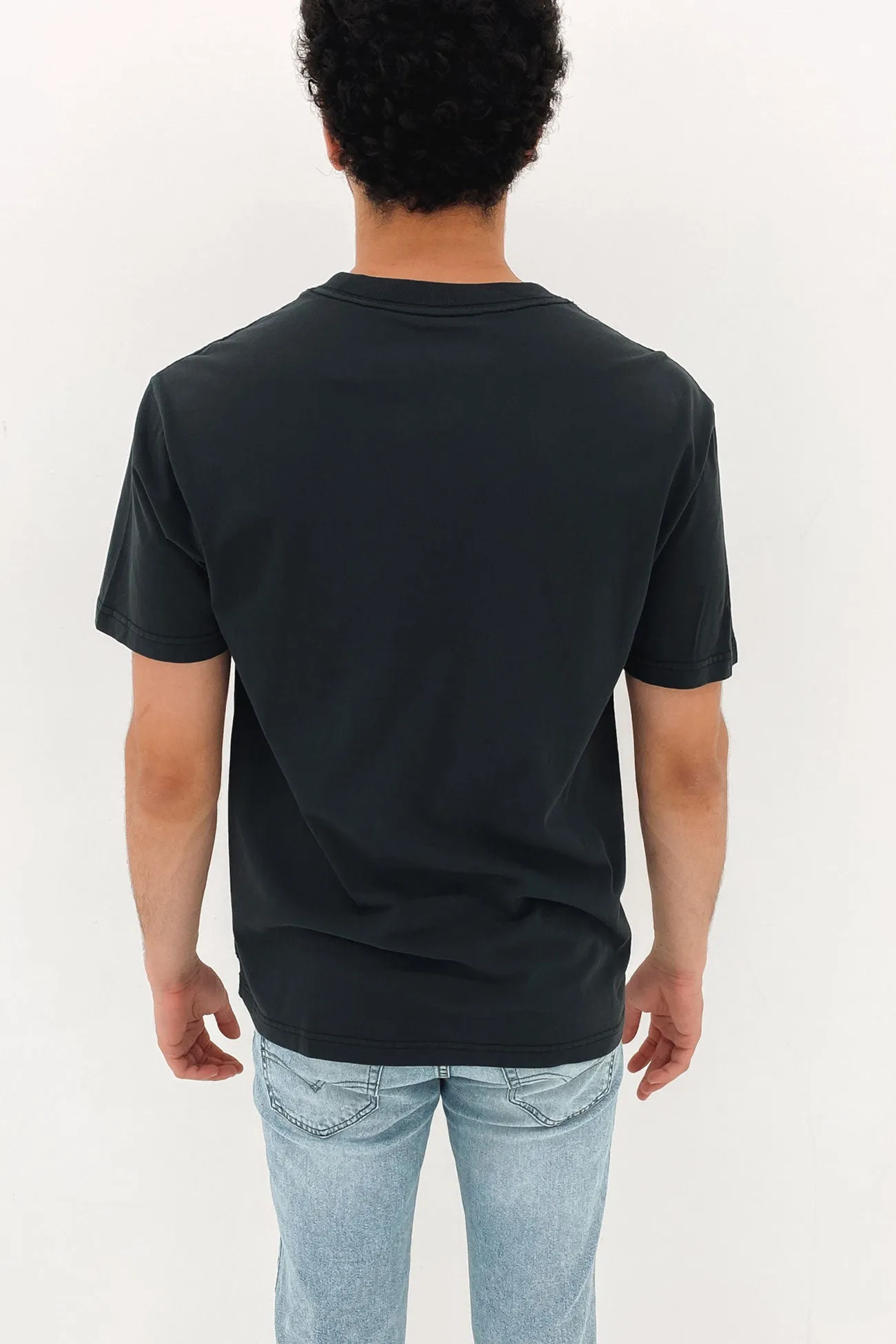 BondedShoulderTaping Comfortable Cut Big RVCA Washed Short Sleeve Tee RVCA Black