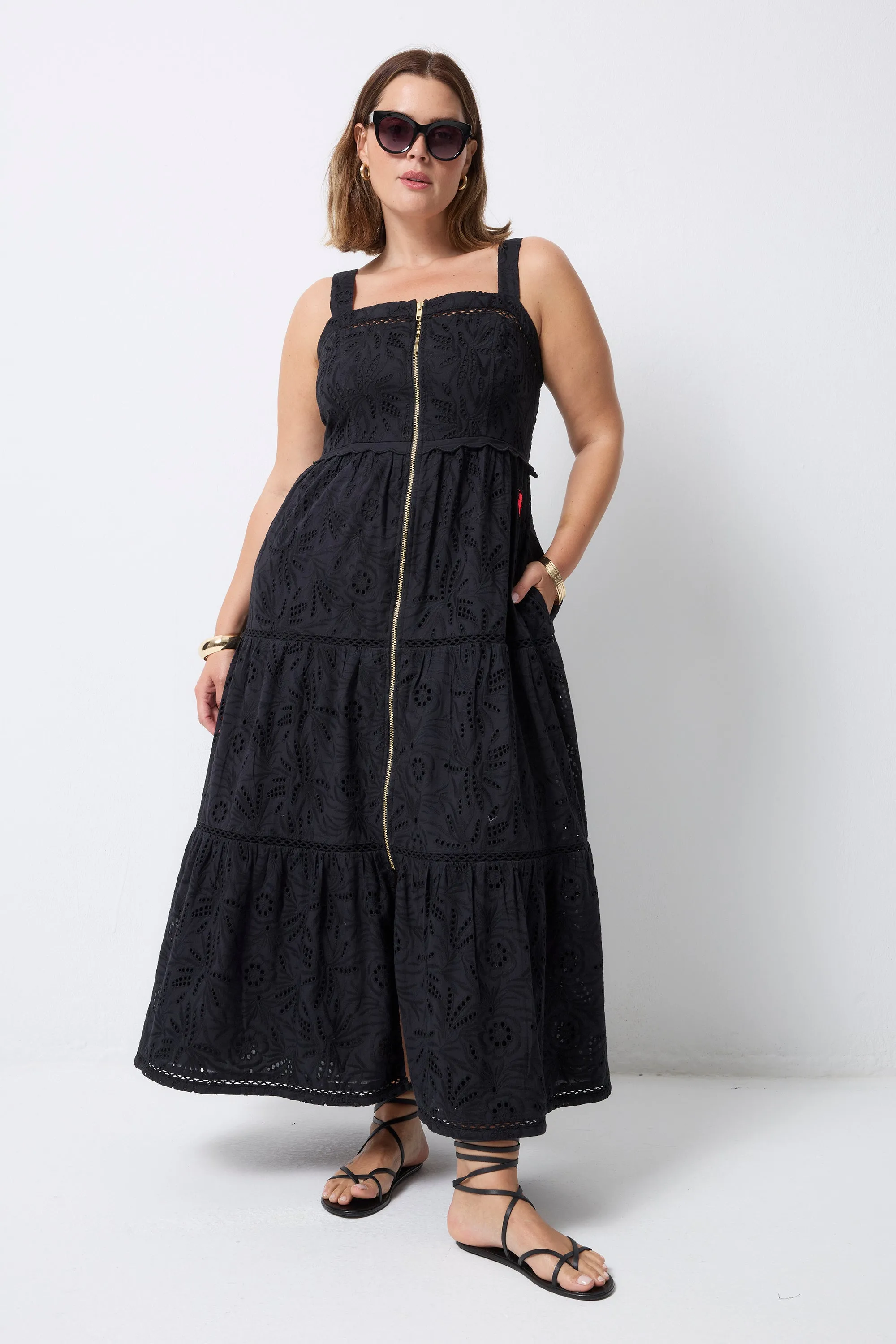Fashionable And Functional FoldablePackaging Black Broderie Zip Detail Midi Sundress
