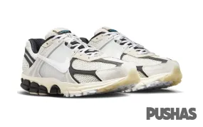 Adaptive Fit Vomero 5 'Supersonic Light Bone Black' (2023)