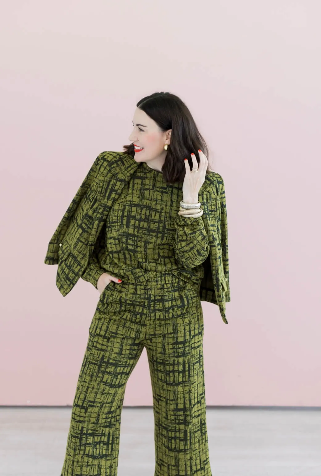 Minimalist Design Extended Coverage BURU x Val Knit Blazer - Chartreuse & Black Abstract Knit