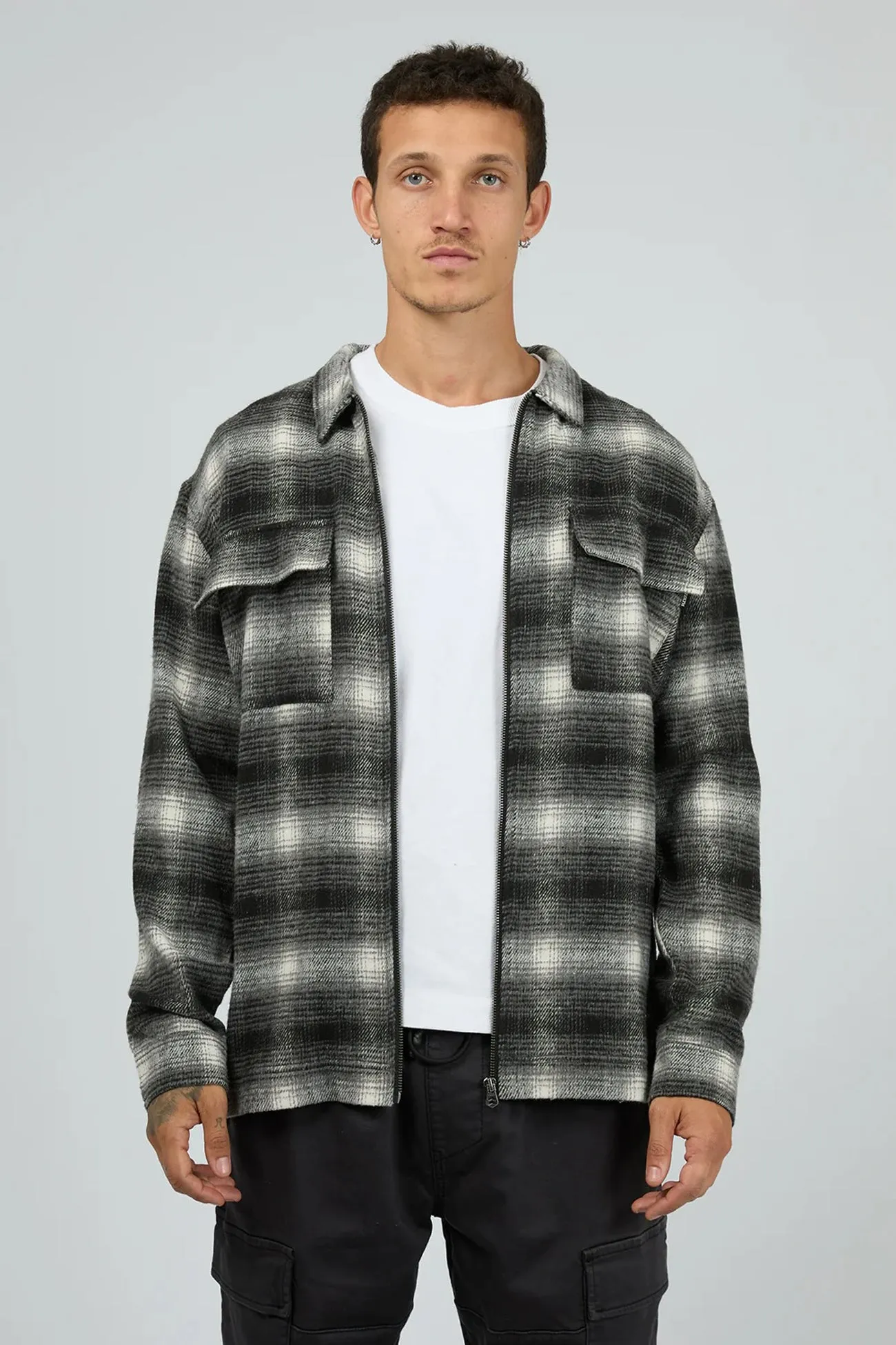 Lightweight Knit Cadence Shirt Black