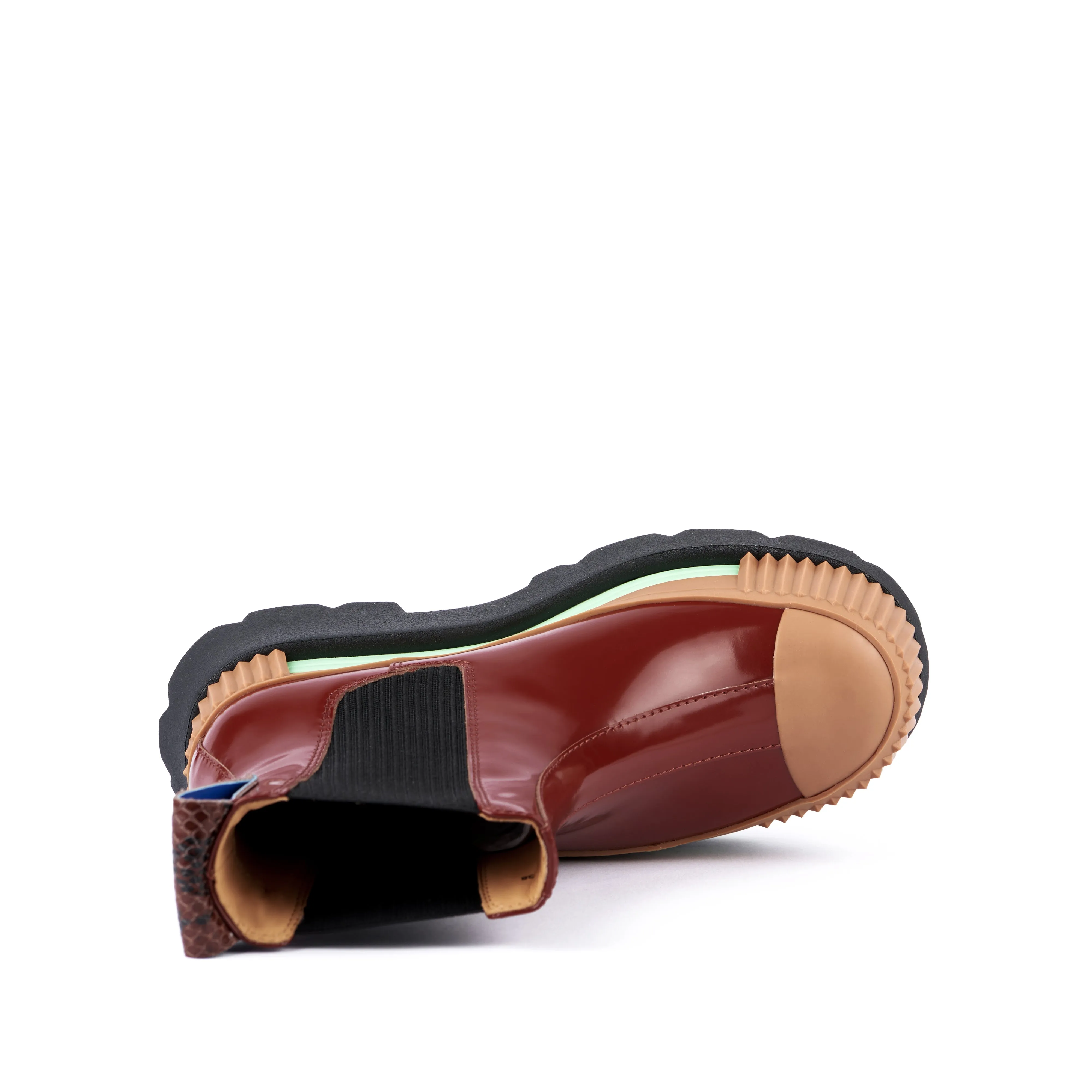ESKER CHELSEA SIENNA Teen Pick