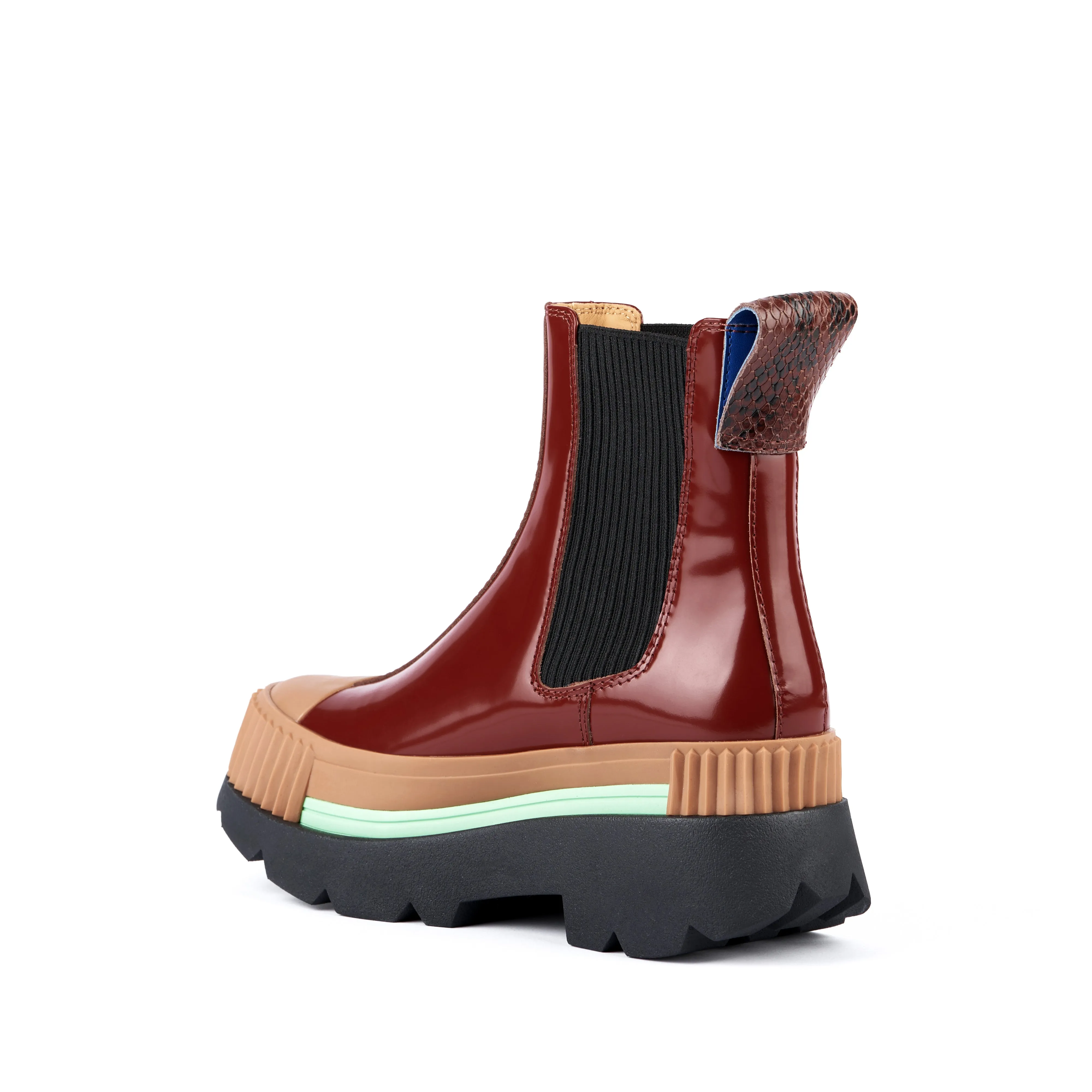 ESKER CHELSEA SIENNA Feather Light Hiking Trails
