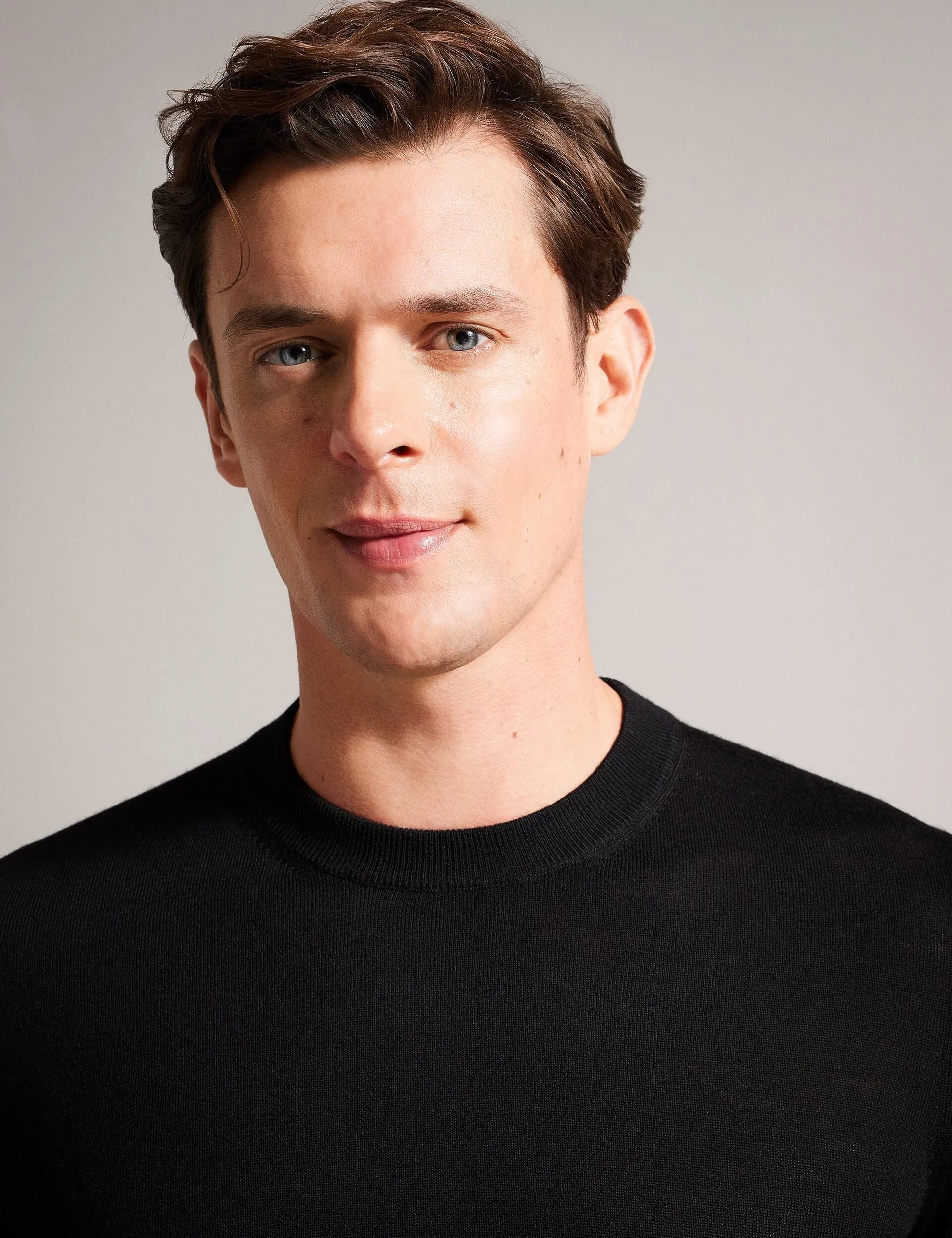 CARNBY | BLACK Odor Resistant Material Side Slit Design