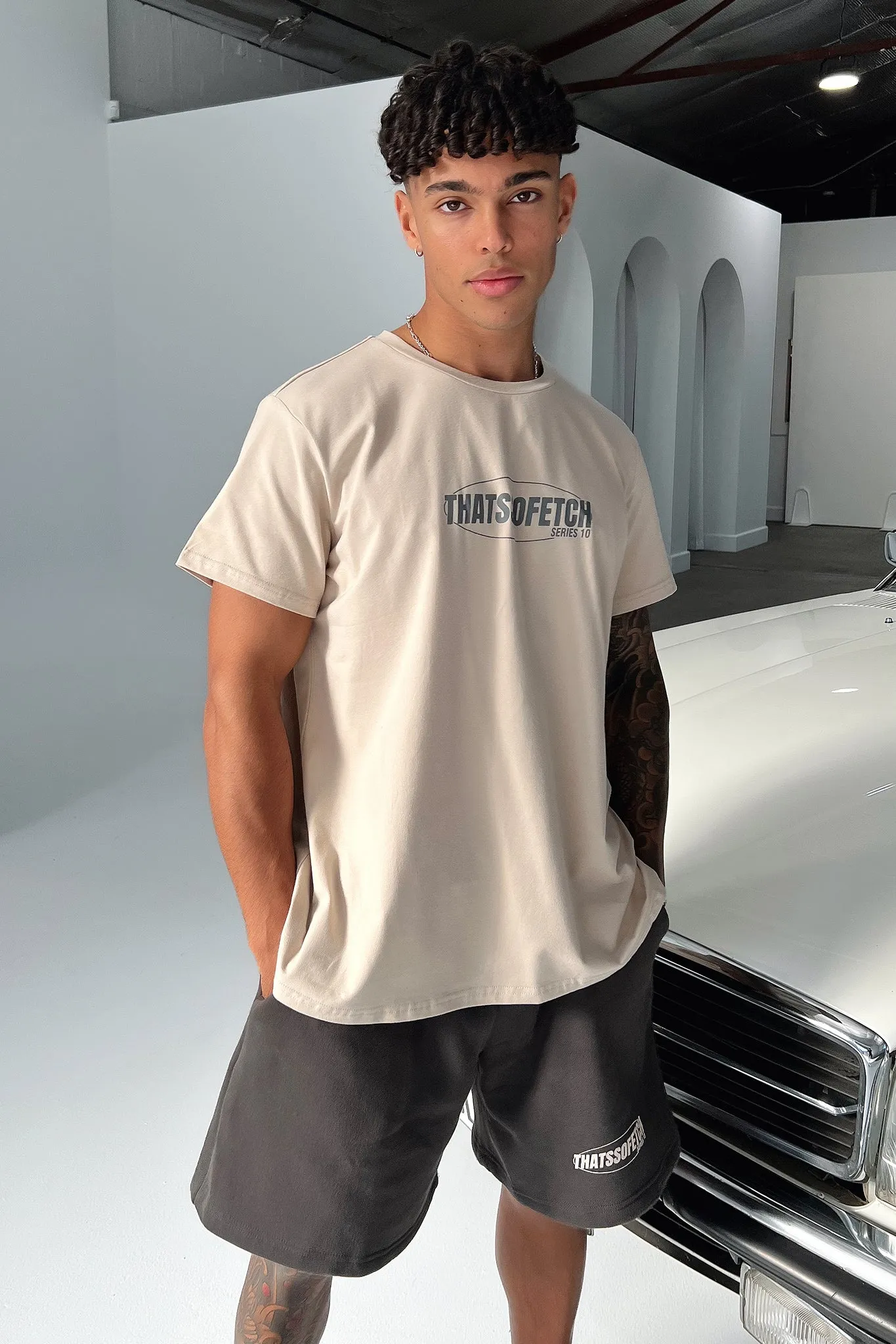 Stretchable Armholes Beach relaxation Series 10 Oversized Tee - Beige
