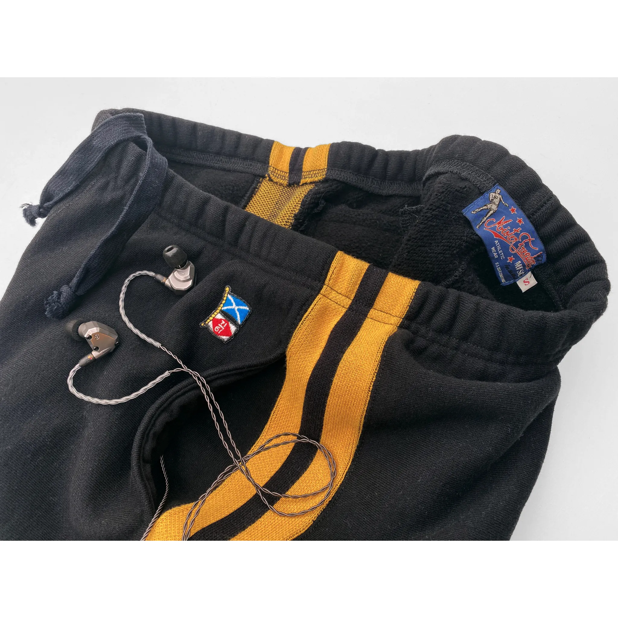 Stylish Comfort Track Master Pants - Black/Gold