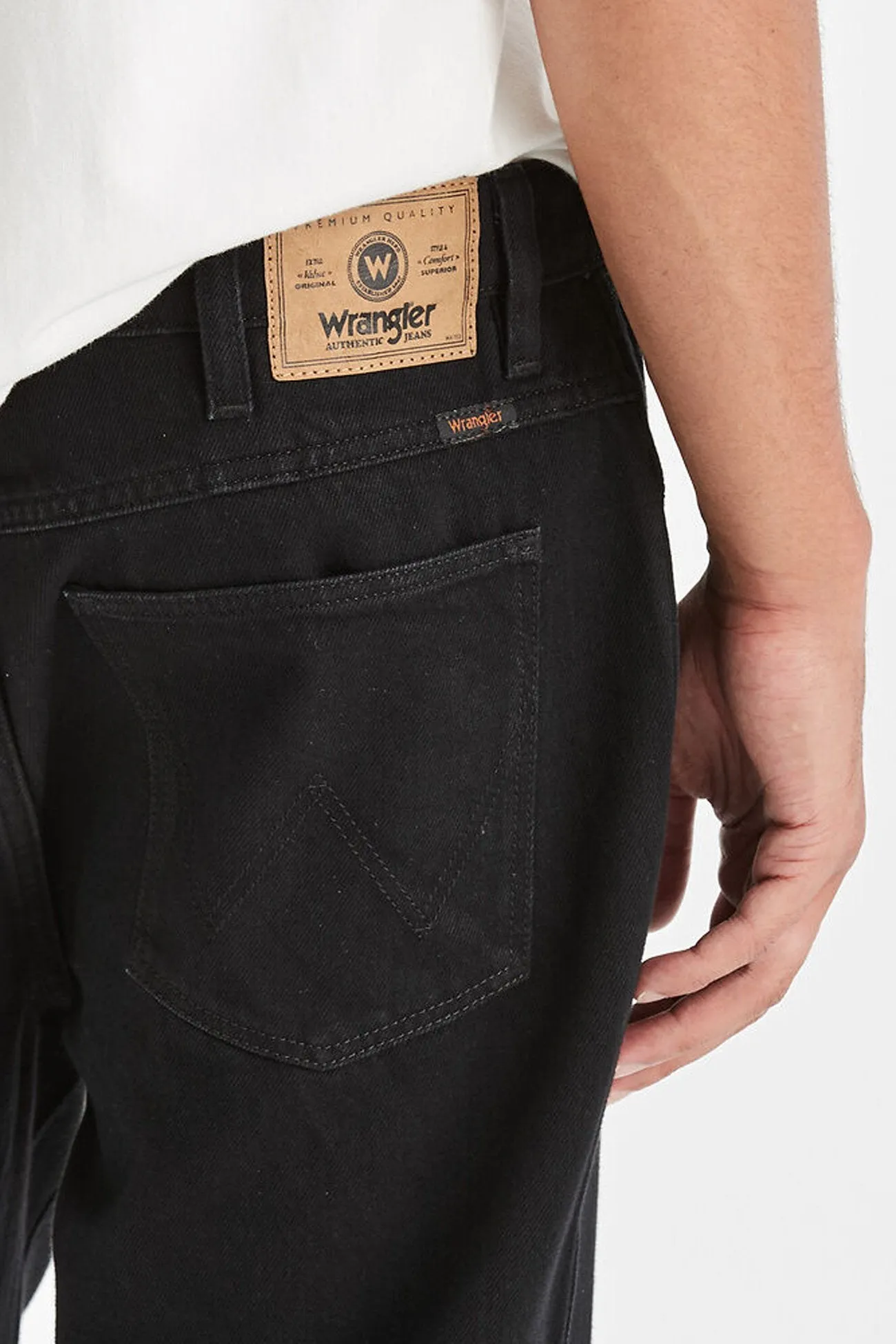 Stay Comfortable Slacker Jean Steele Black