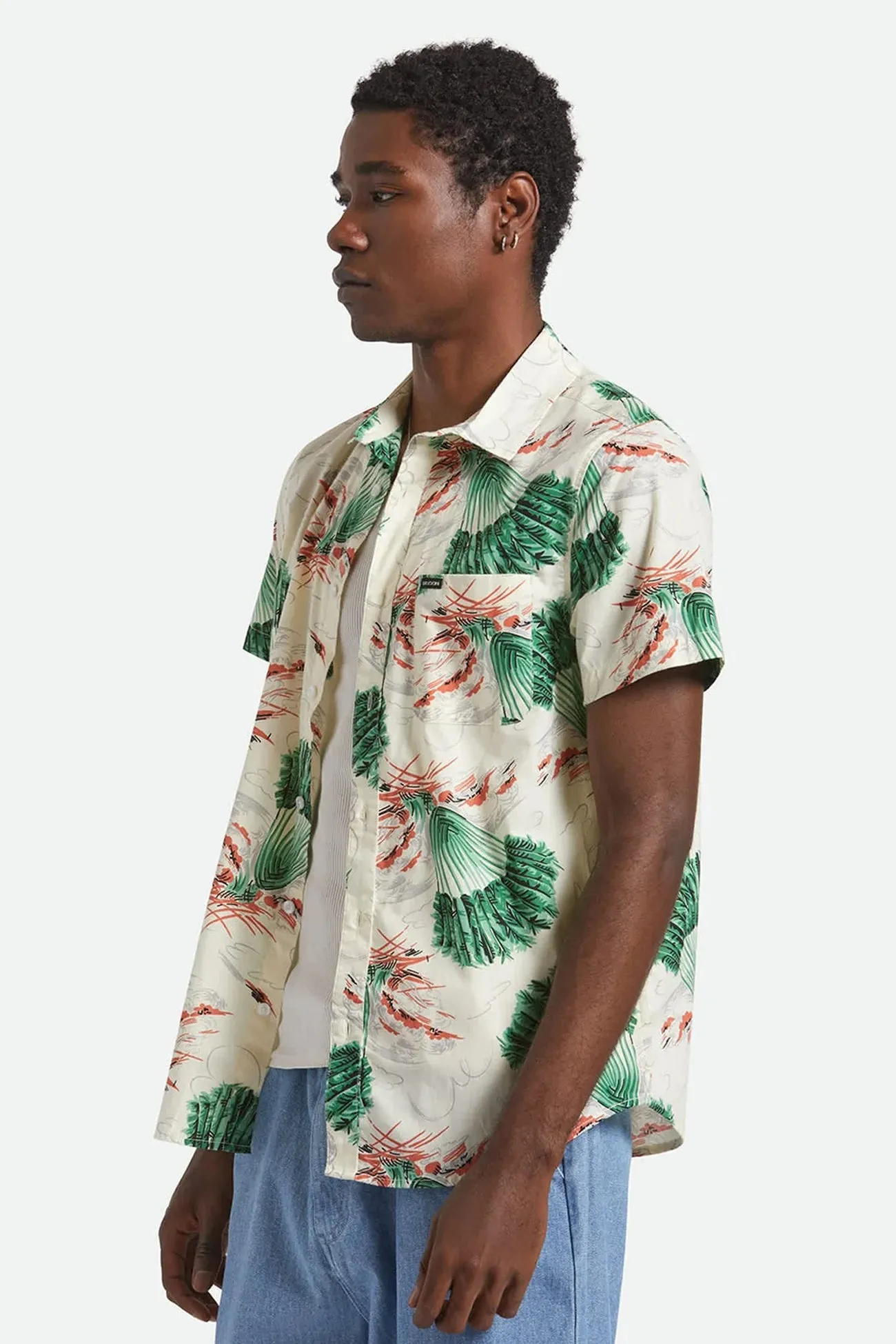 Charter Print Short Sleeve Woven Vintage Palm Print Professional Cut Flatlock Stitching Technique