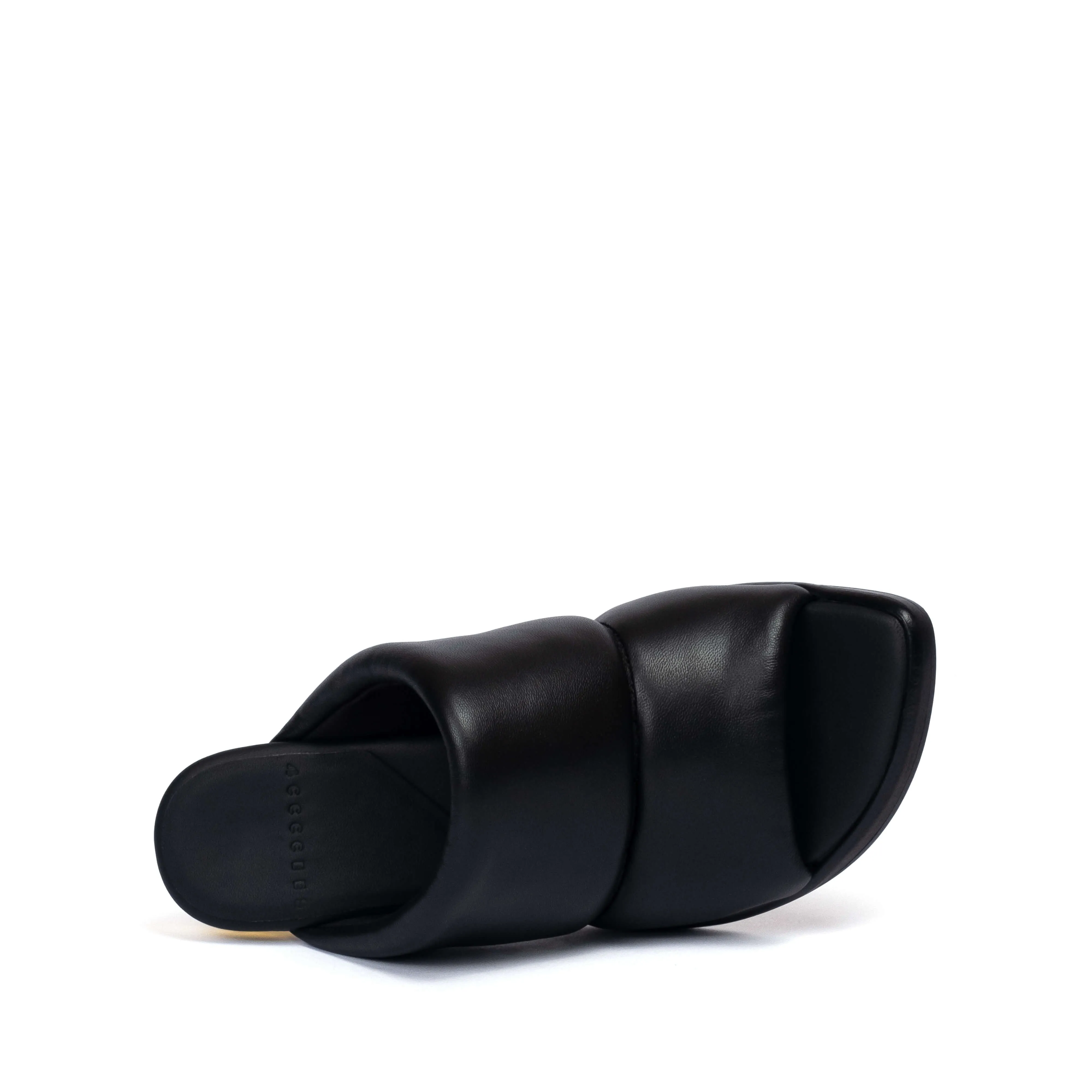 Cool Finish OSHA PILLOW BLACK