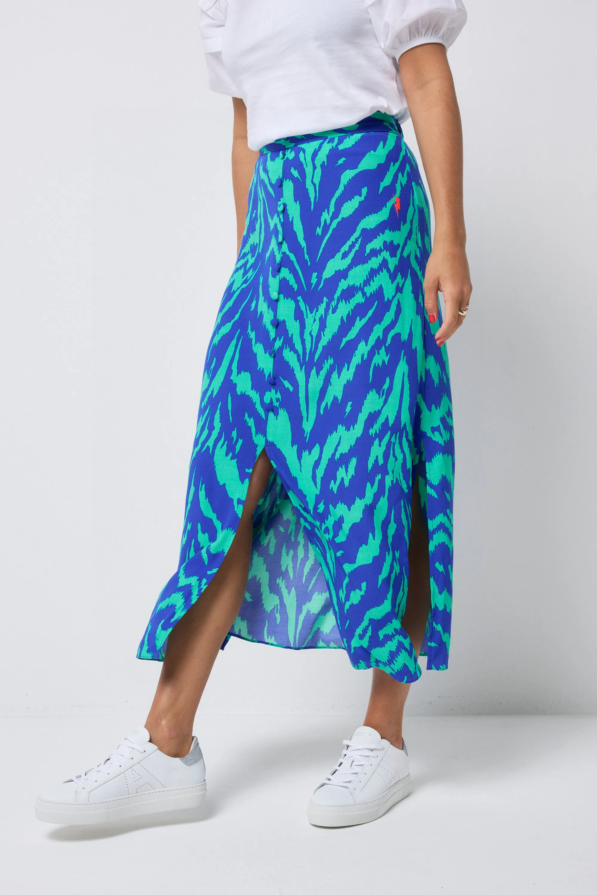 Weekend Outfit Flared hem Blue with Green Tiger Button Through Skirt