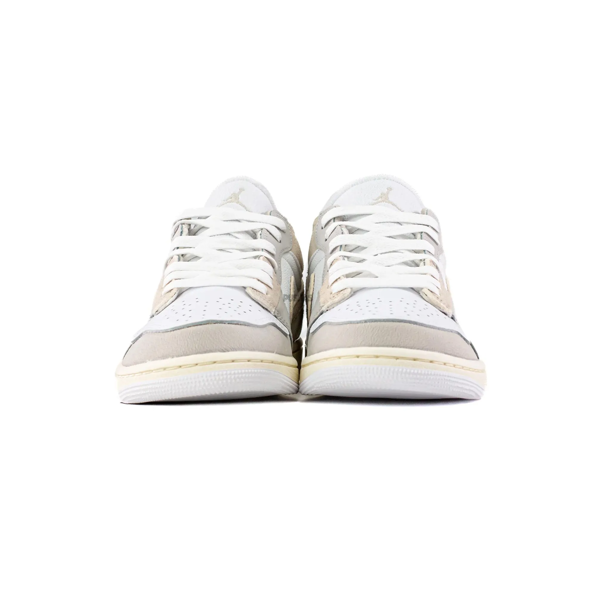 Air Jordan 1 Low SE Craft 'Inside Out Tech Grey' (2023) Knit Fabric Construction Flexible Upper