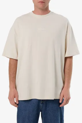 Superior Thrills Box Fit Oversize Tee Heritage White Slim Fit Design RecycledPolyesterBlend