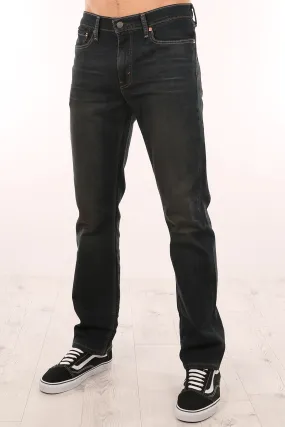 Essential Wearable Relaxed Comfort Look 514 Straight Jean Covered Up