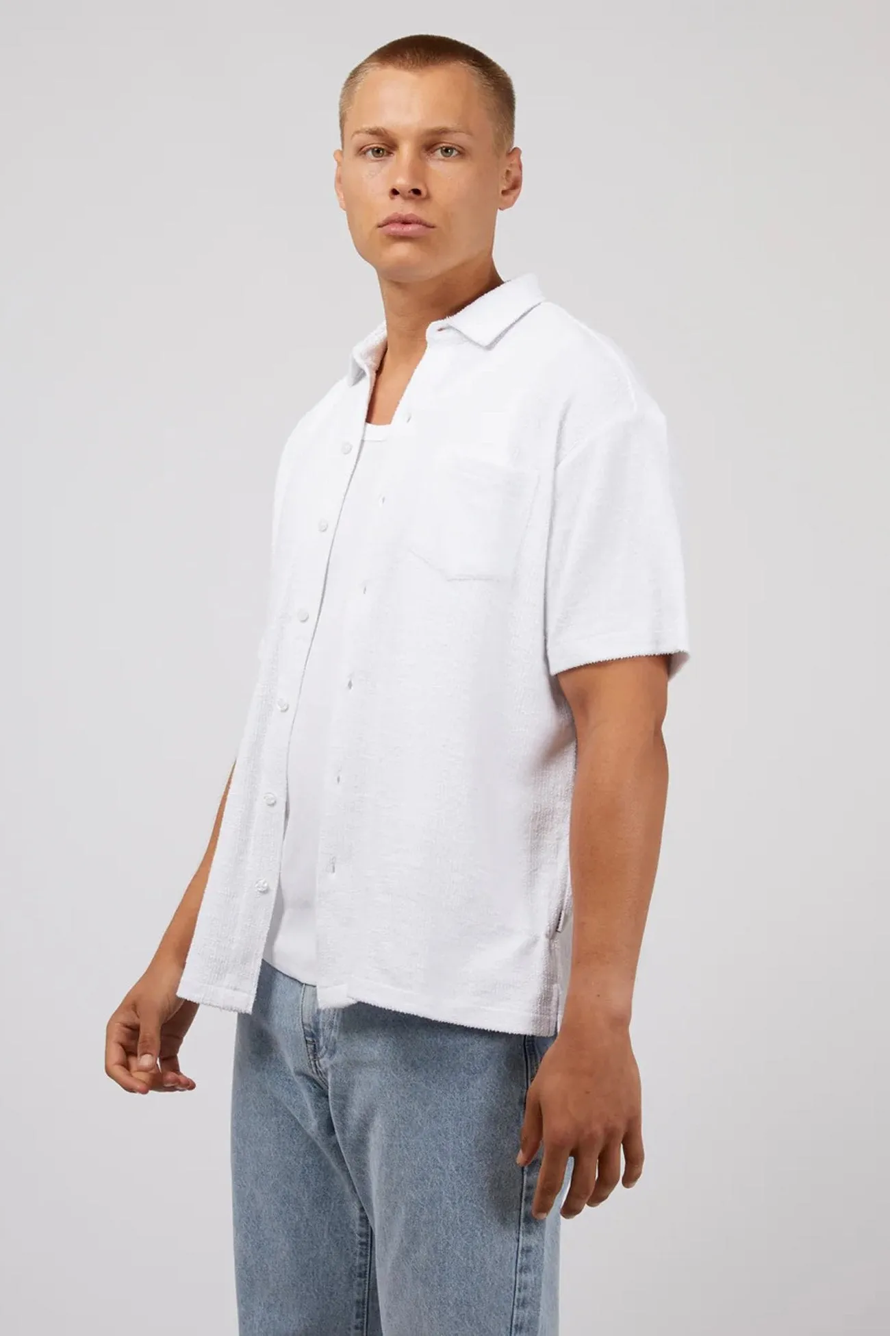 LongWearingComfort RelaxedNeckline Cove Short Sleeve Shirt White