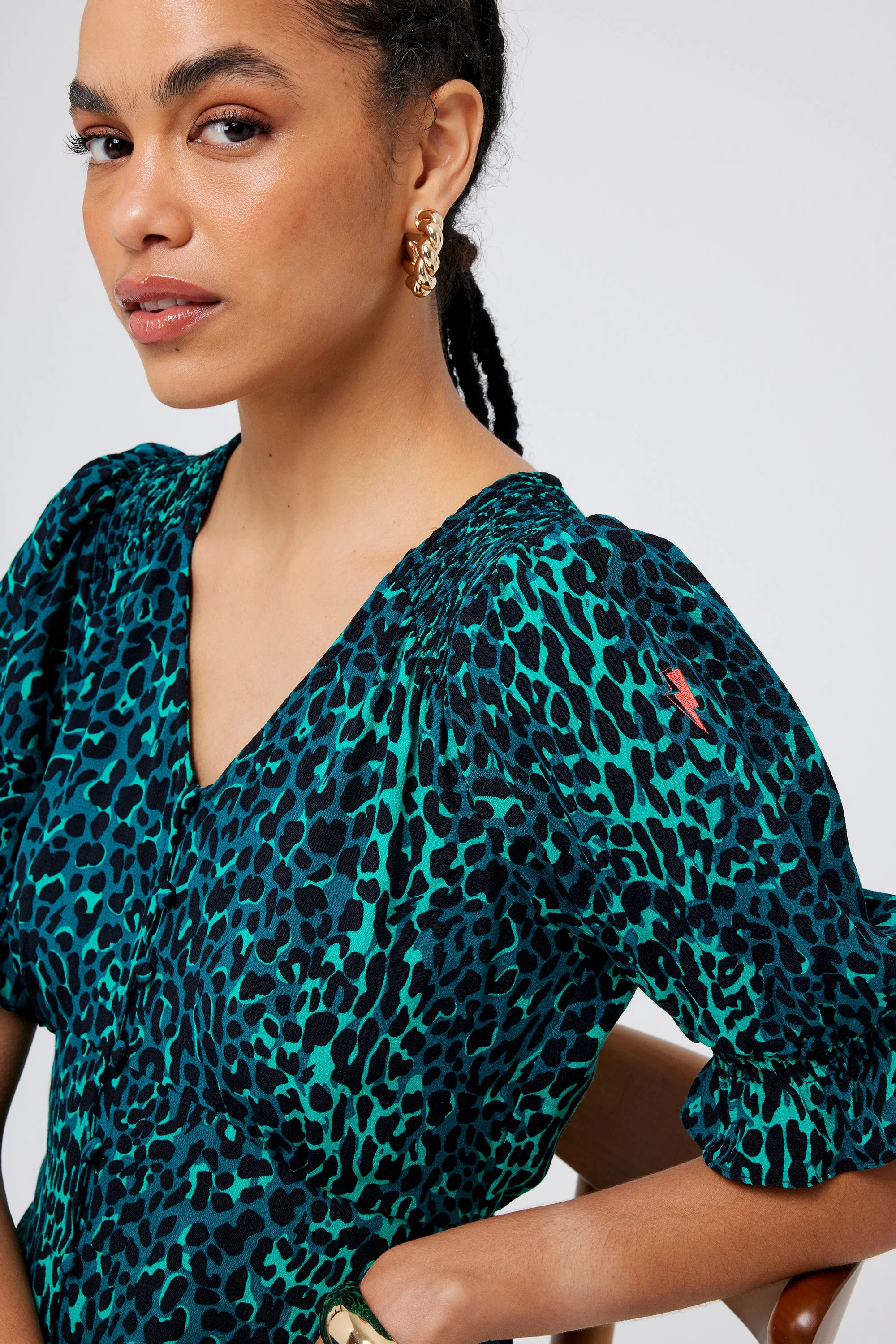Trendy And Comfortable Calm Movement Green with Black Wild Leopard Flute Sleeve Midi Tea Dress