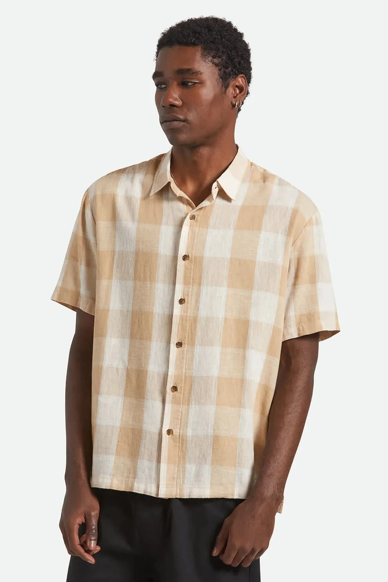 Cru Linen Blend Short Sleeve Woven Off White Sand V-neck Shirt