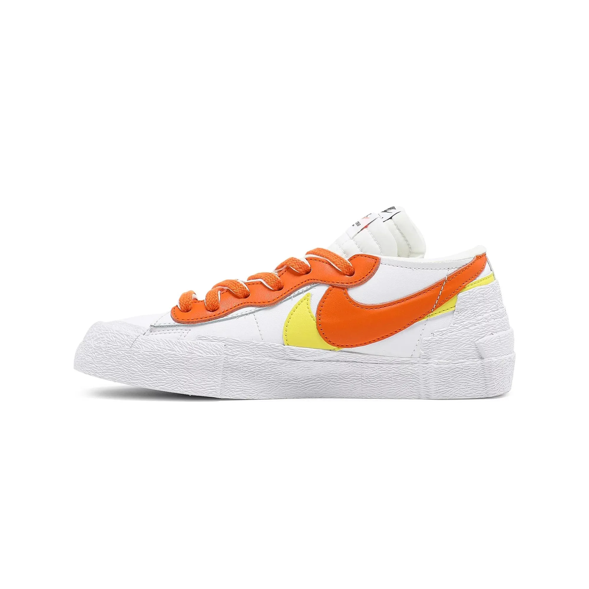 Comfortable Arch Area hypoallergenic Nike Blazer Low Sacai 'White Magma Orange' (2021)