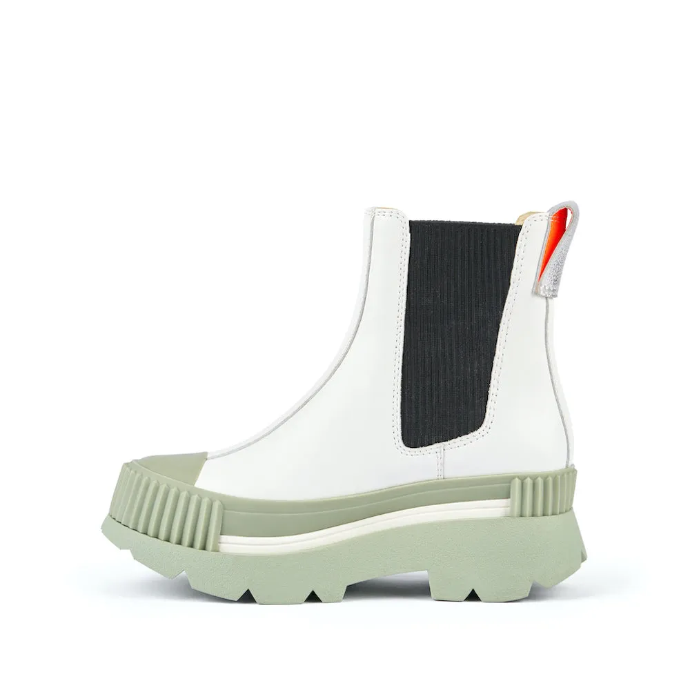 Mountain use Feather Light Rough Trail Hiker ESKER CHELSEA WHITE