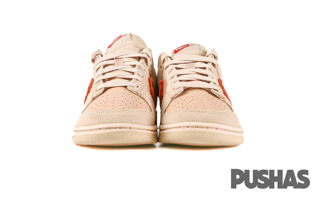 Dunk Low 'Terry Swoosh' W (2022) SoftSole