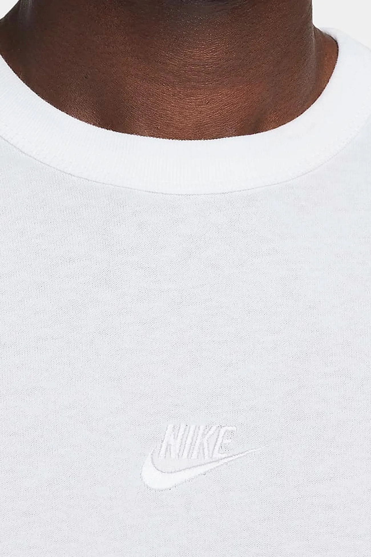 RollUpSleeves Nike Sportswear Premium Essentials Tee White