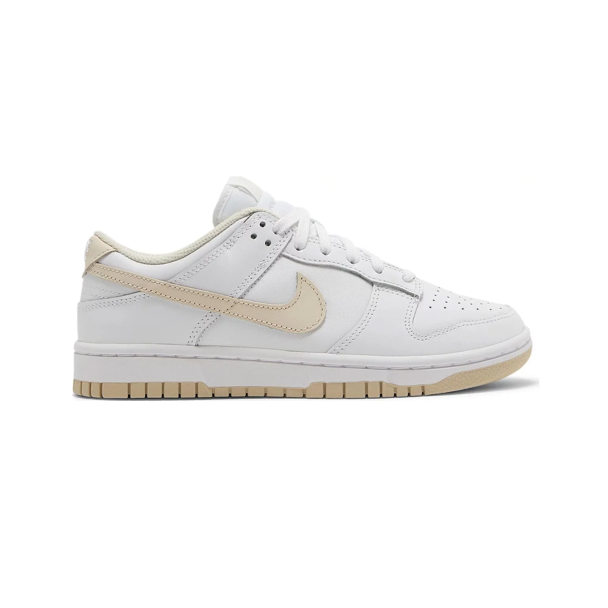 Dunk Low 'White Pearl' W Walking