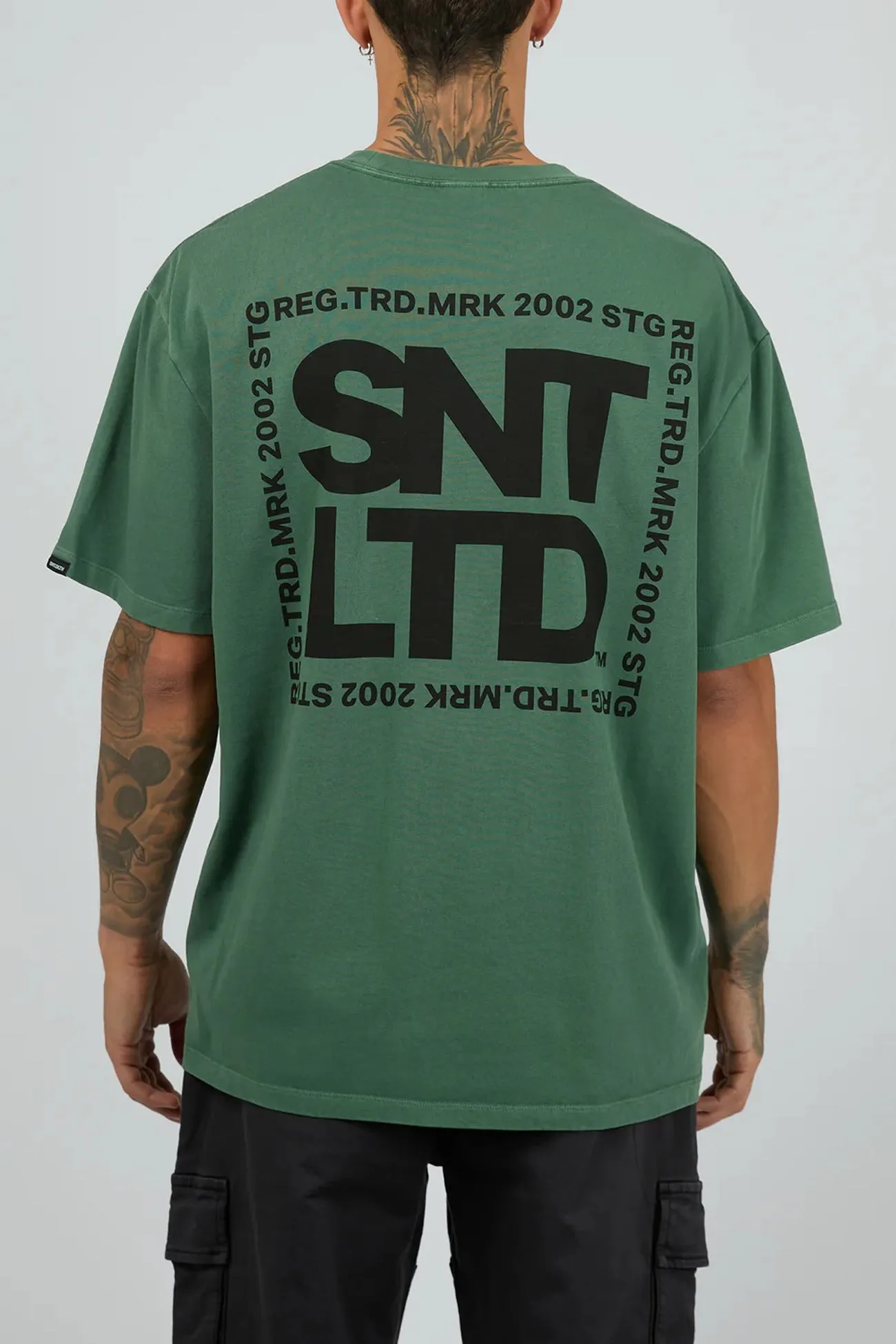 Squared Tee Green BreathableMaterial