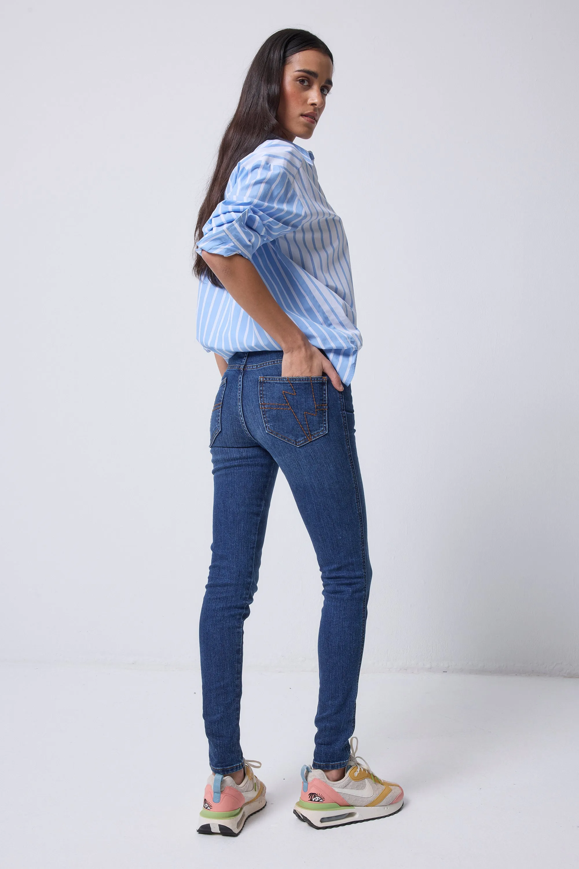 Authentic Indigo Slim Jeans QuickReleaseClosures Breathable wear