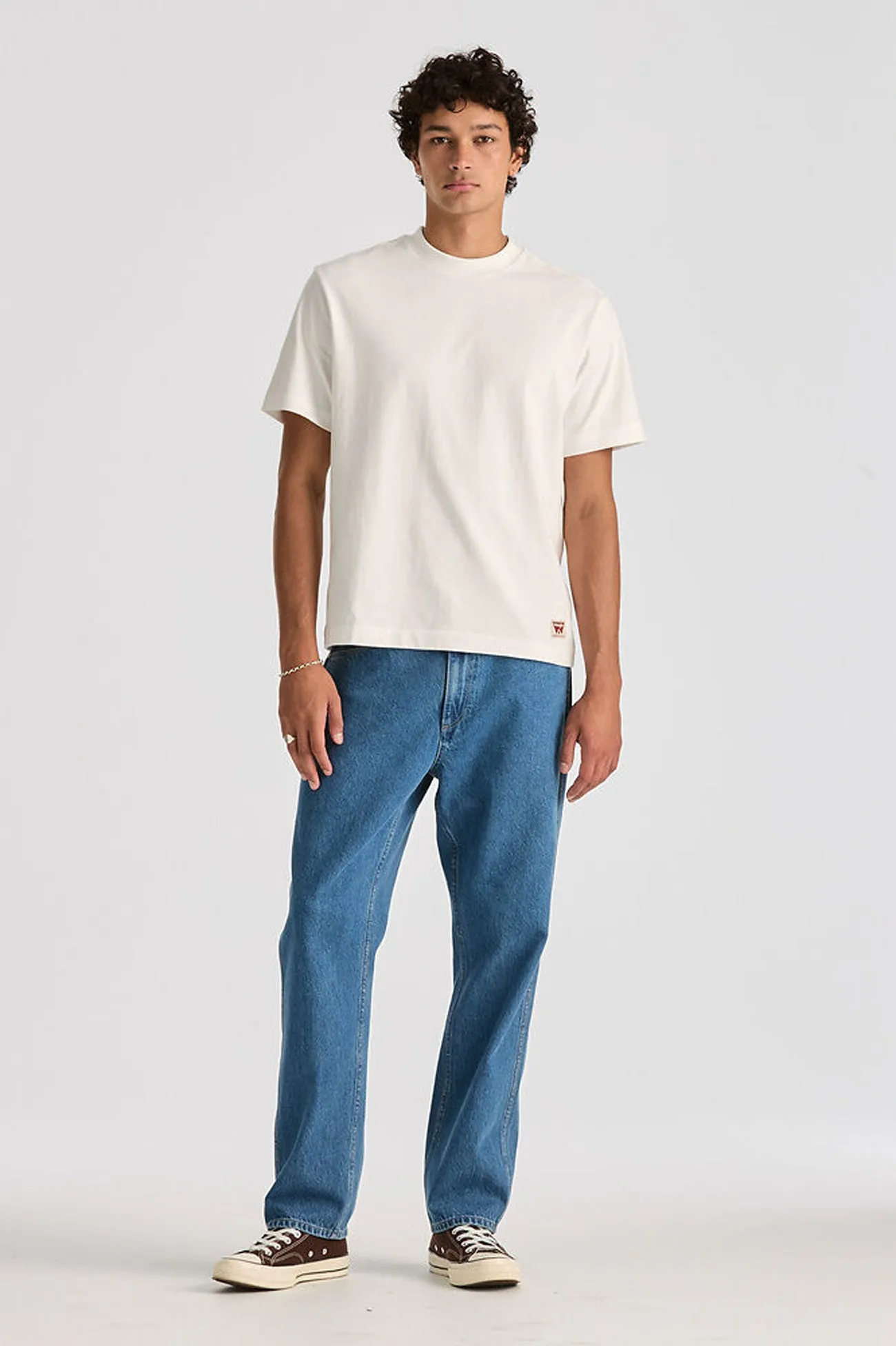 Easy Straight Jean Rising Indigo Relaxed Vibe Curved Waistline