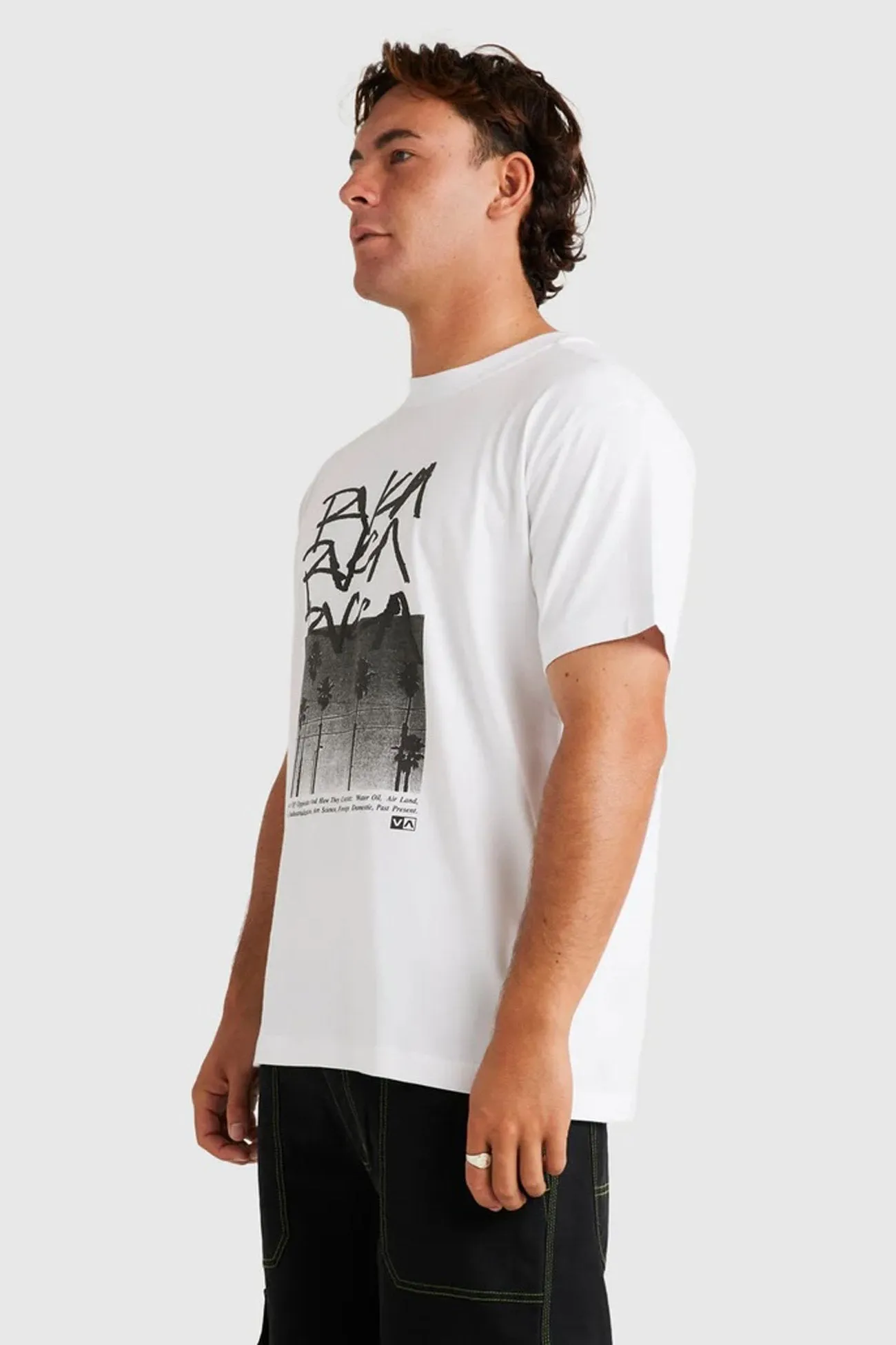 Scrawls Short Sleeve Tee White MultiPocket