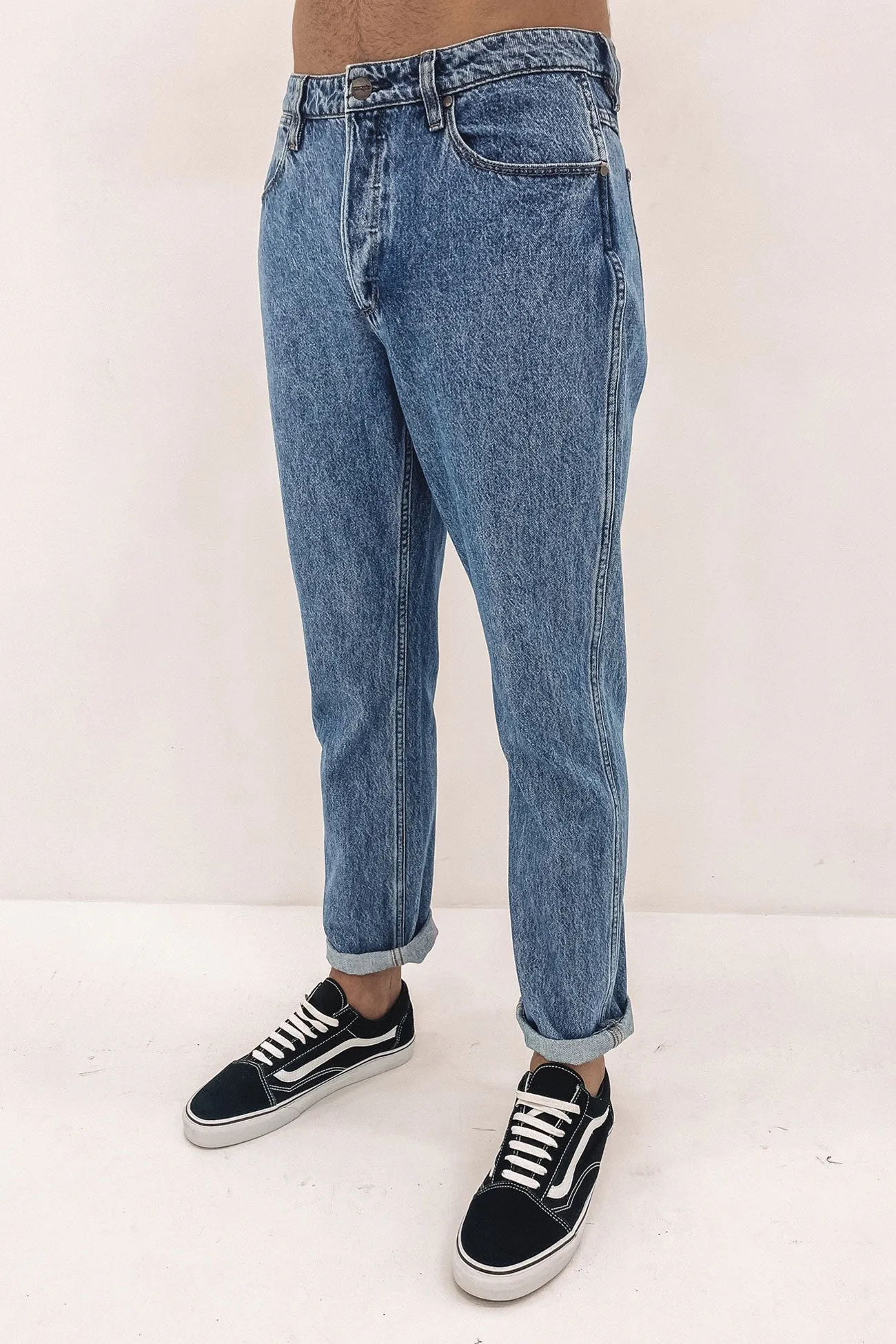 Eazy Straight Jean Stone Ride Sporty Fit Design