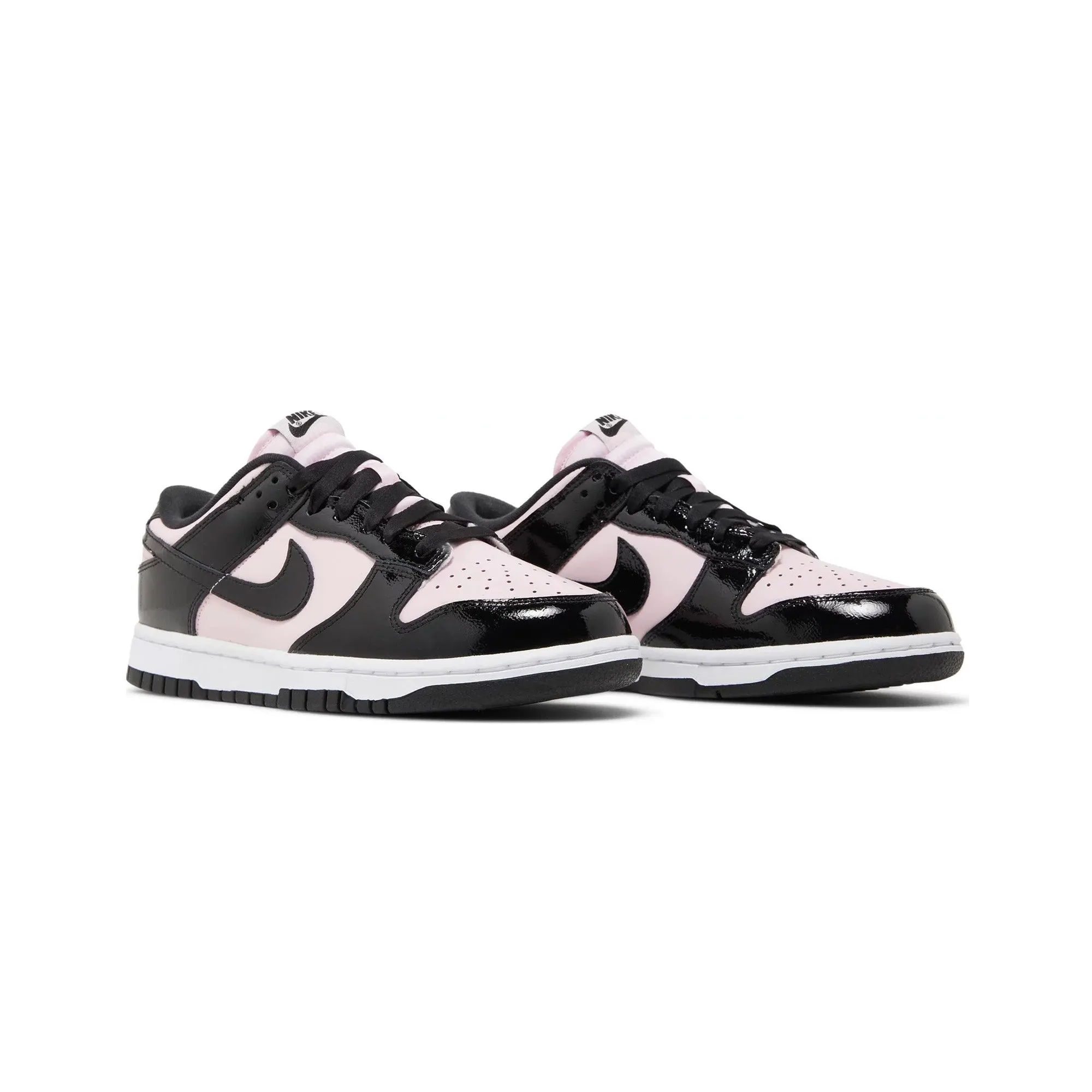 Foot Relax Nike Dunk Low 'Pink Foam Black' Woman's (2022)