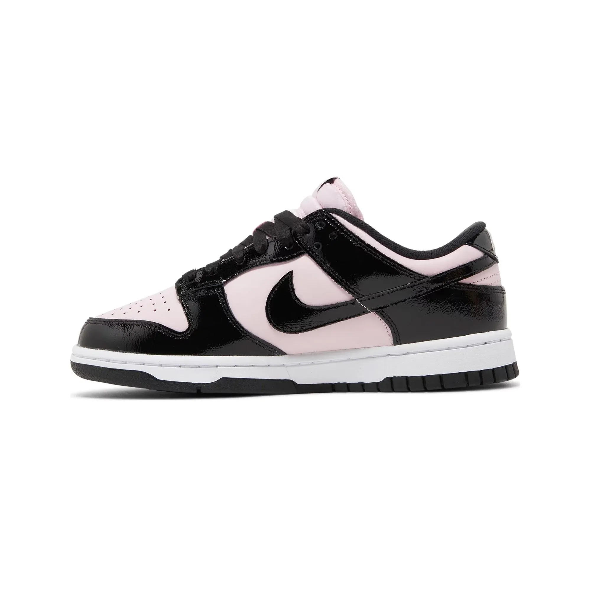 Urban Cool ActiveUse Nike Dunk Low 'Pink Foam Black' Woman's (2022)