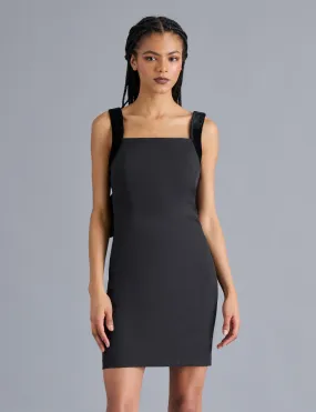 Valory Dress, Black Sleek Waist Form Flow