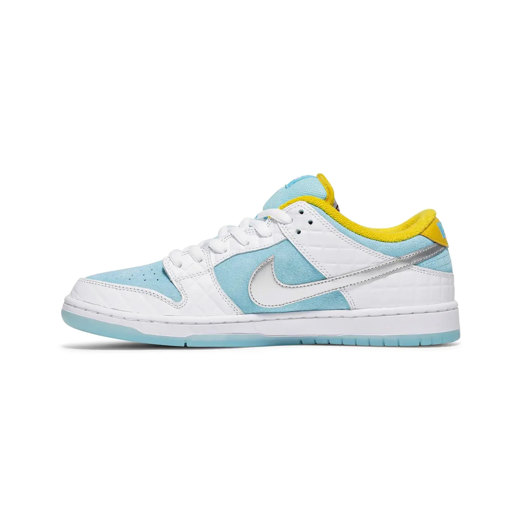 Natural motion Nike SB Dunk Low Pro x FTC 'Lagoon Pulse' (Regular Box)