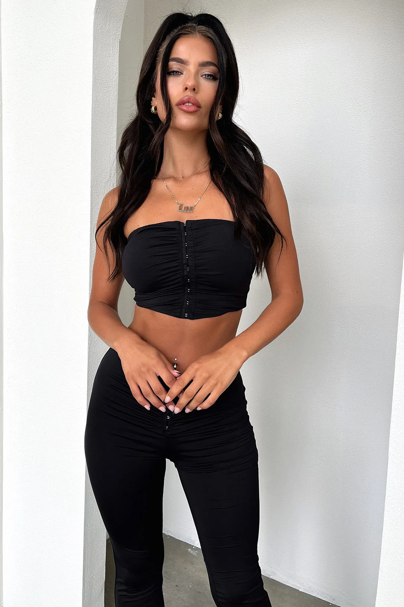 Tarla Pants - Black CompressionSupport Relaxed Fit