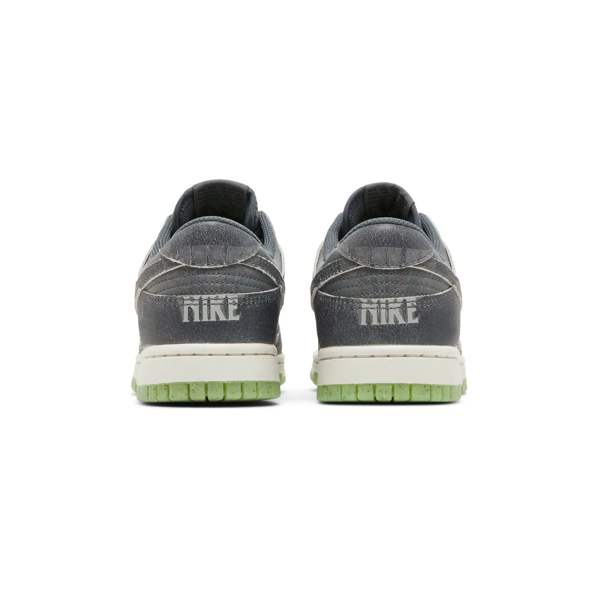 Dunk Low 'Ghost Green' GS (2022) Bonded Seam Technology Built-in comfort