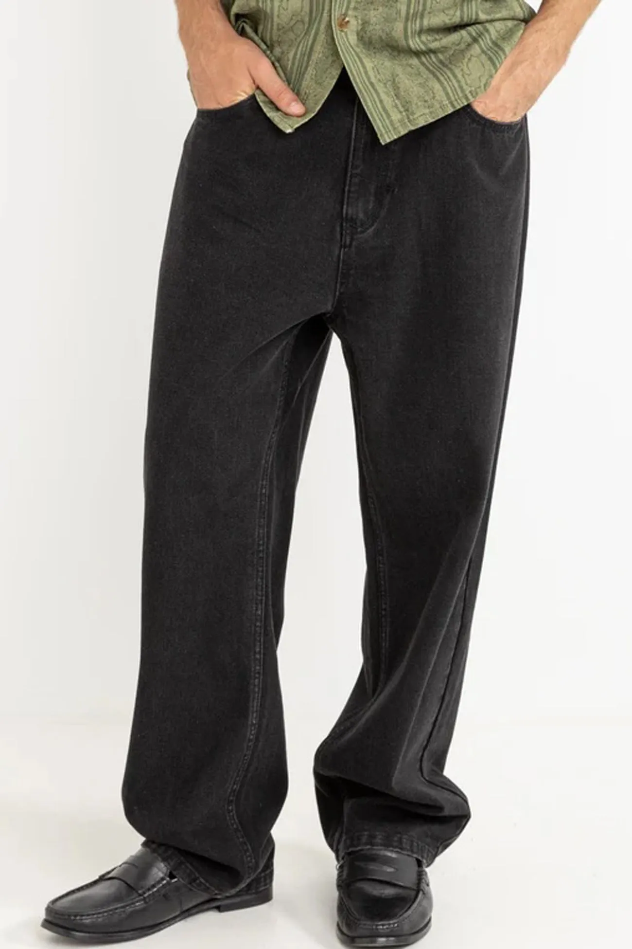 Essential Jean Worn Black Quick Release Buckle Flexibility Fit