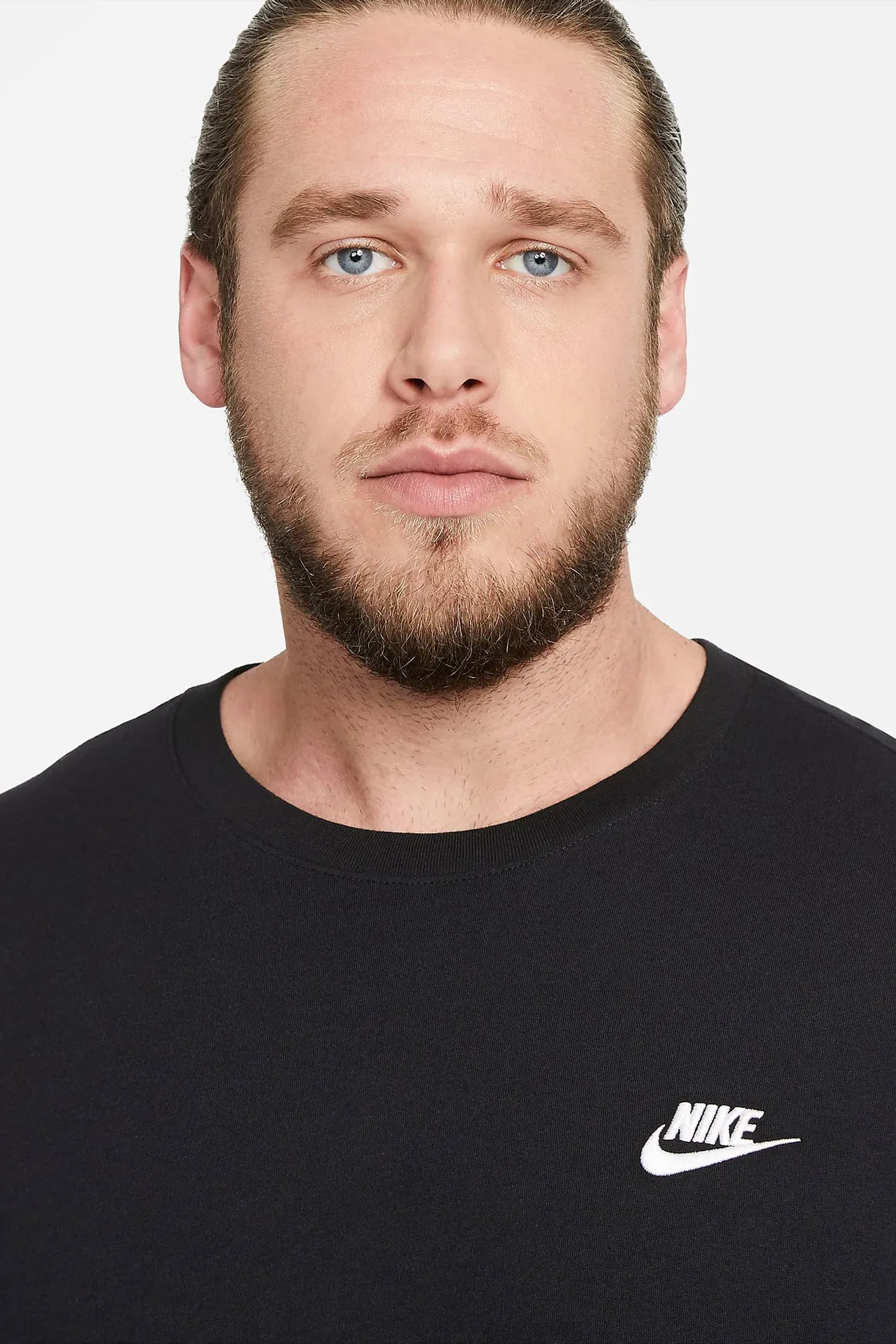 Nike Sportswear Club Tee Black LowMaintenance Fabric