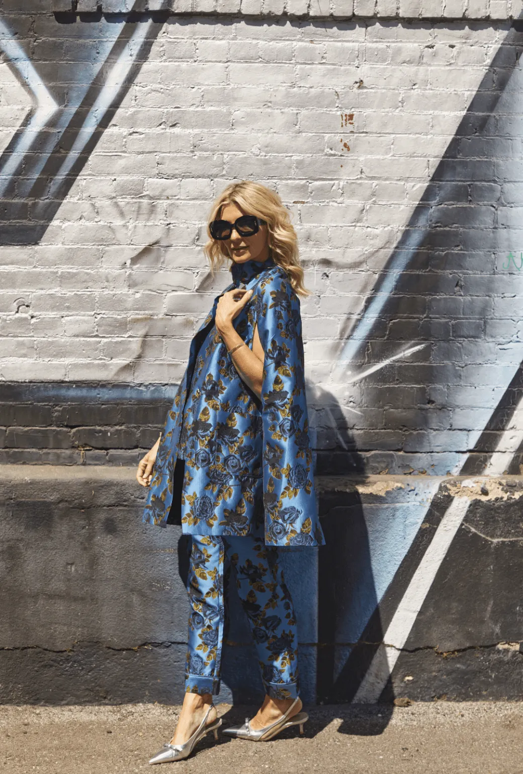 Everyday Pants - Blue Rose Jacquard Adjustable Belt Loops Breathable Performance Wear