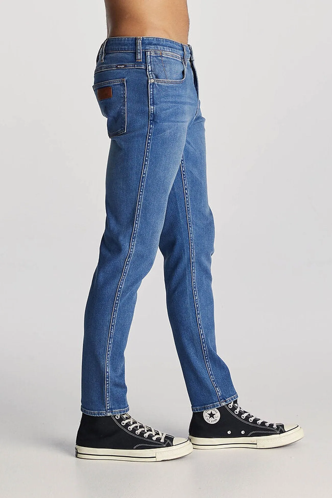 Stomper Jean Two Hands Blue Cozy Stretch Sporty Vibe