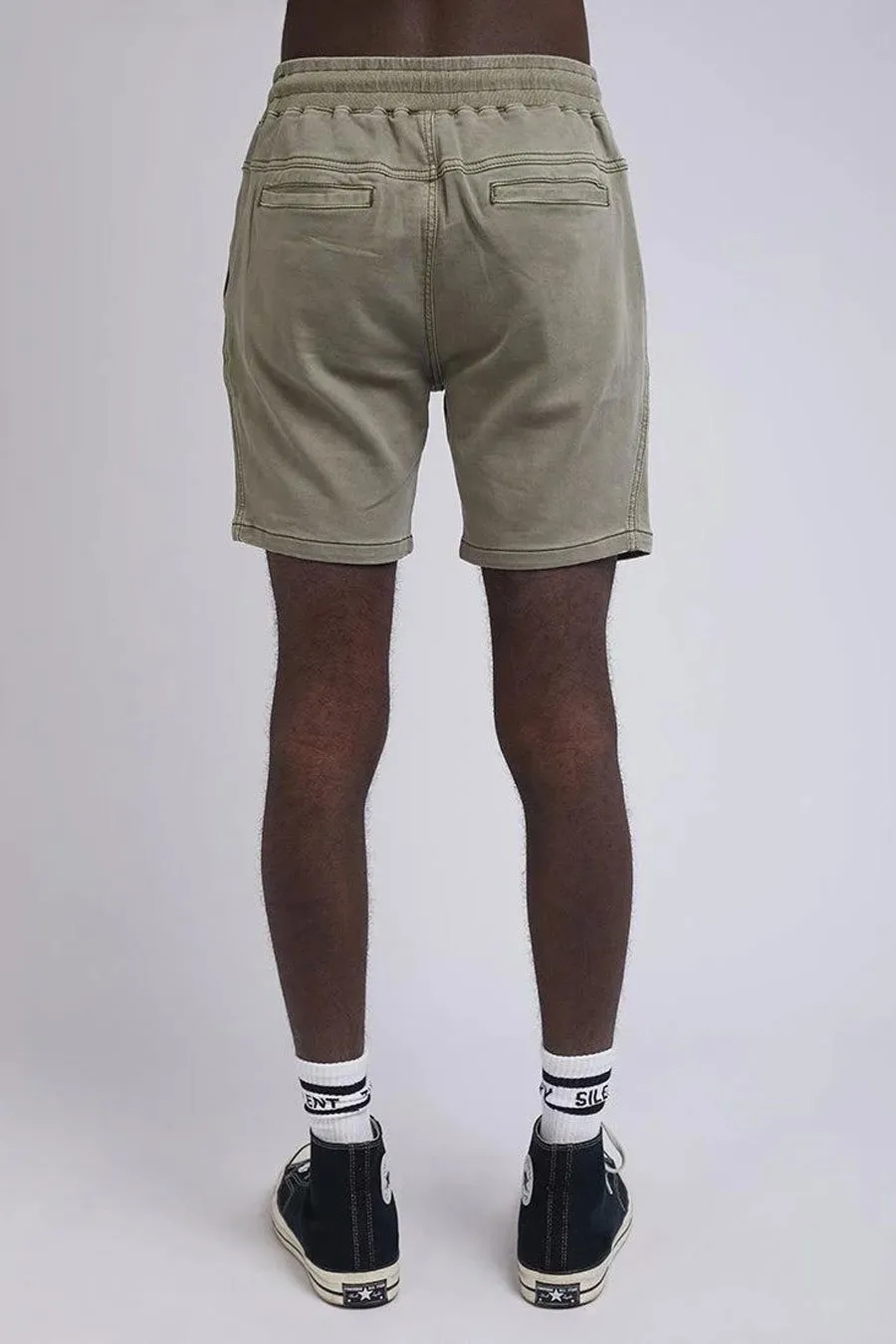 Layering Essential smooth zipper Fairhaven Short Olive