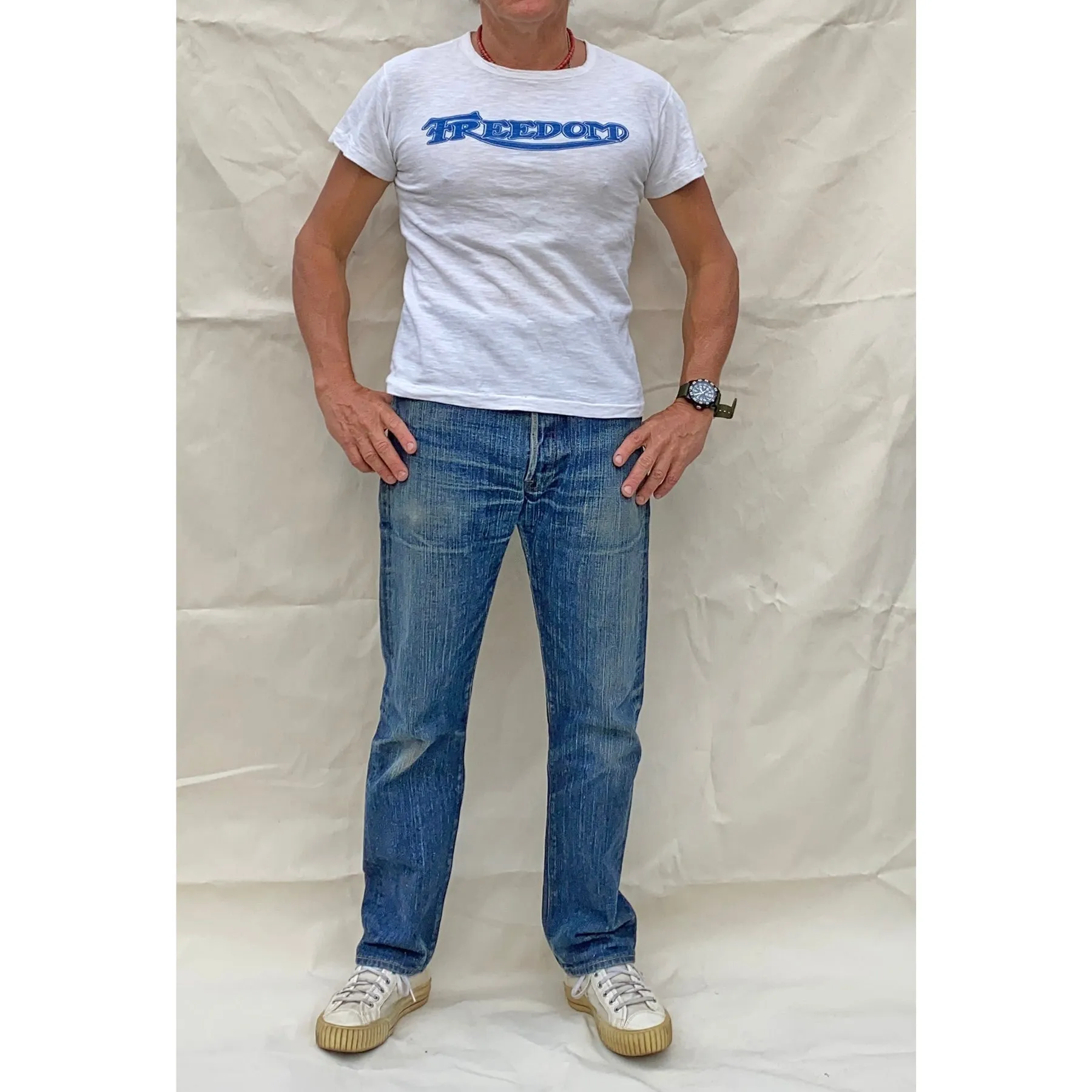 Shop Tee "Freedom" White OdorResistantFinish